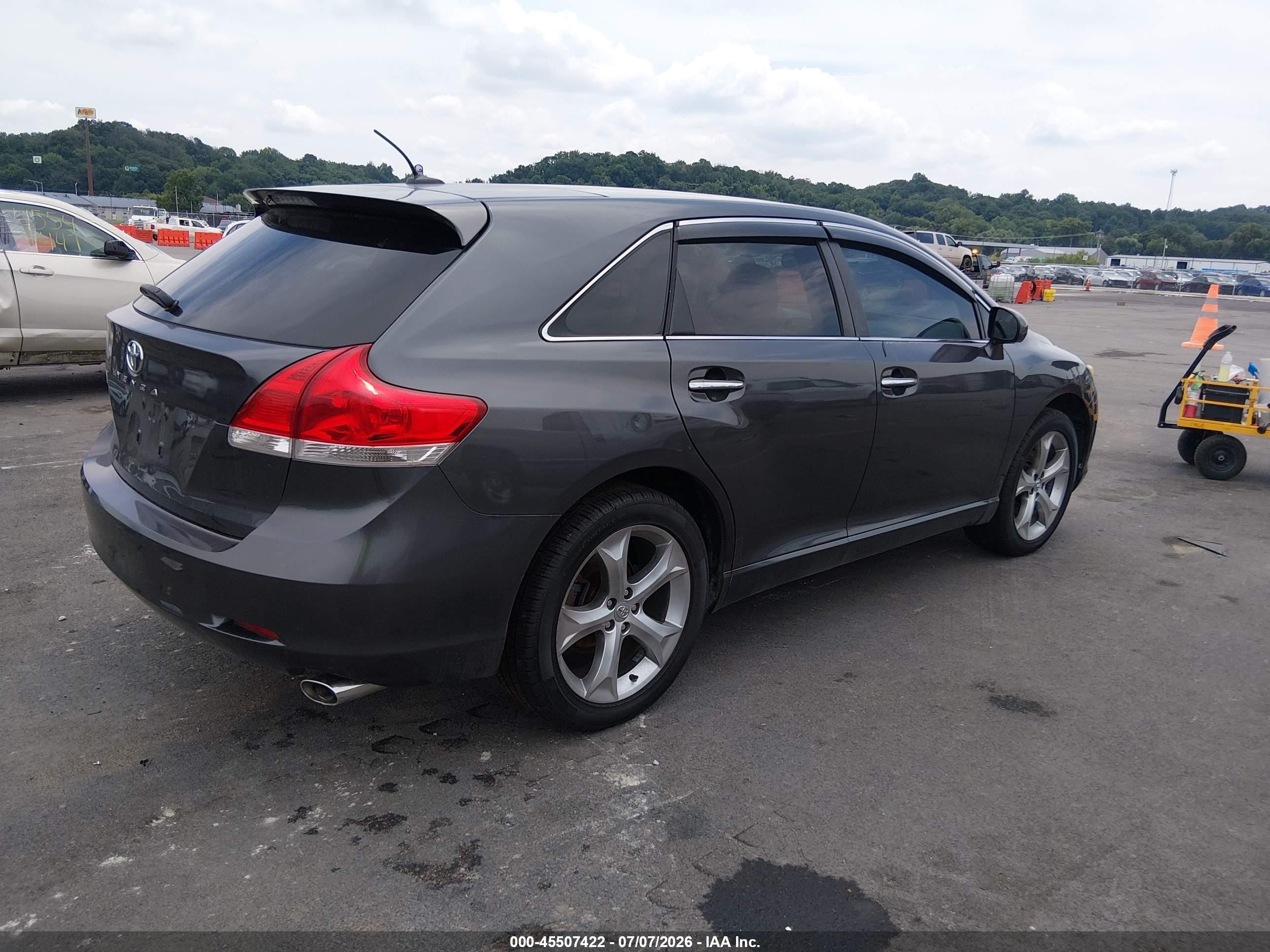 2011 Toyota Venza Base V6 Gray vin: 4T3ZK3BB7BU035988