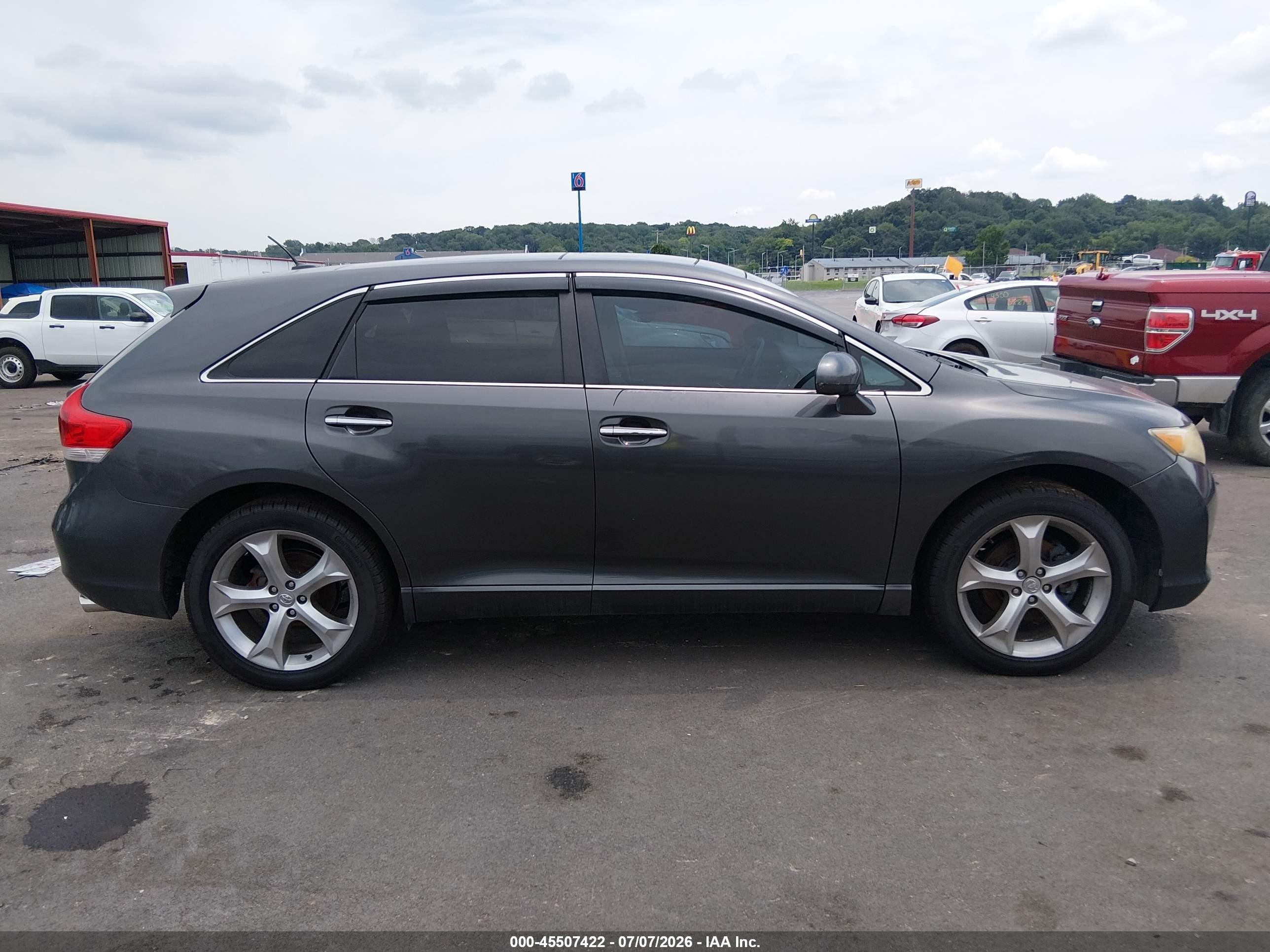 2011 Toyota Venza Base V6 Gray vin: 4T3ZK3BB7BU035988