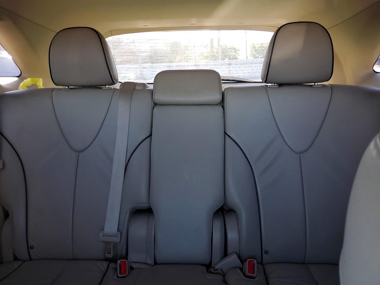 2011 Toyota Venza Fwd V6 White vin: 4T3ZK3BB7BU037028