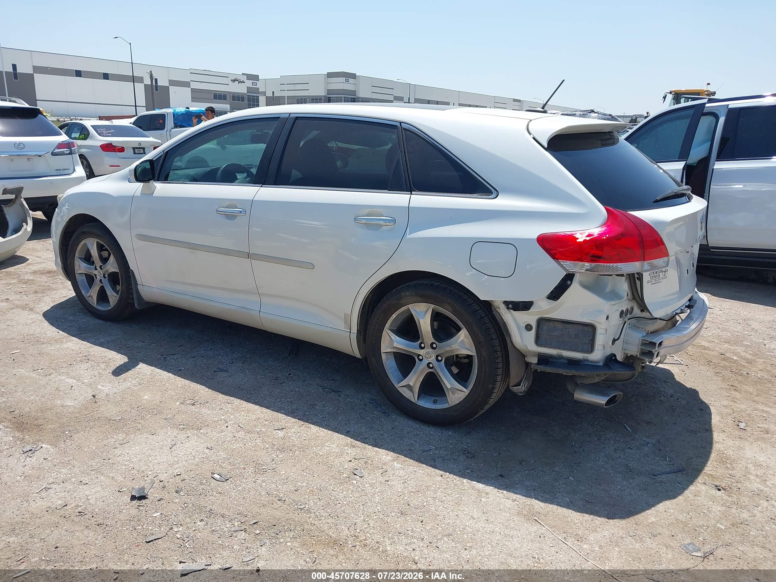 2011 Toyota Venza Base V6 White vin: 4T3ZK3BB7BU039300