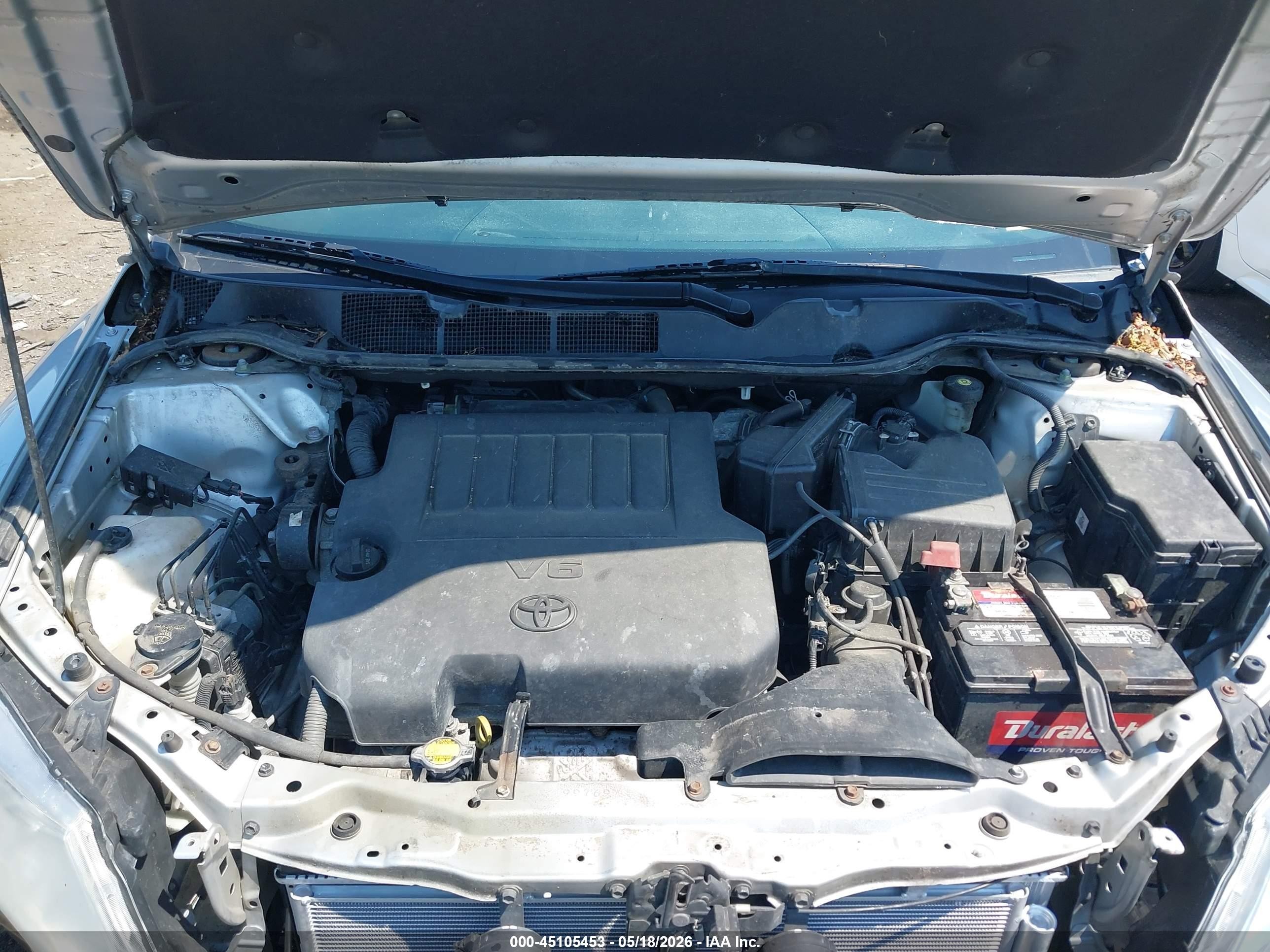 2014 Toyota Venza Le V6 Silver vin: 4T3ZK3BB7EU065190