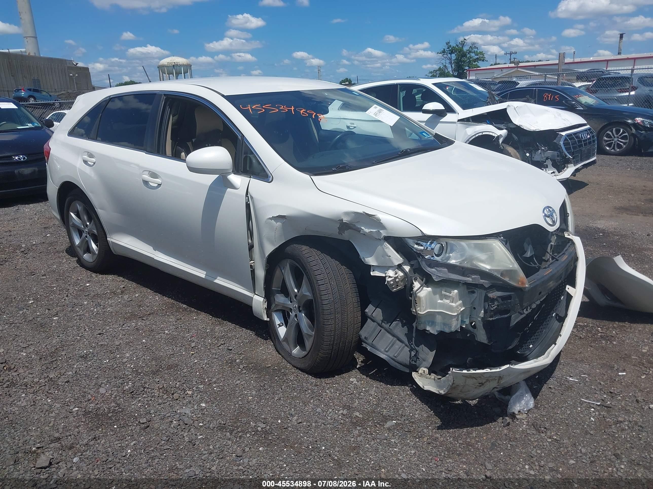 2010 Toyota Venza Base V6 White vin: 4T3ZK3BB8AU023346