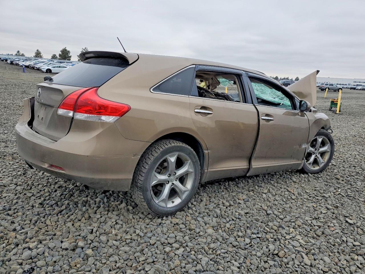 2010 Toyota Venza Tan vin: 4T3ZK3BB8AU023699