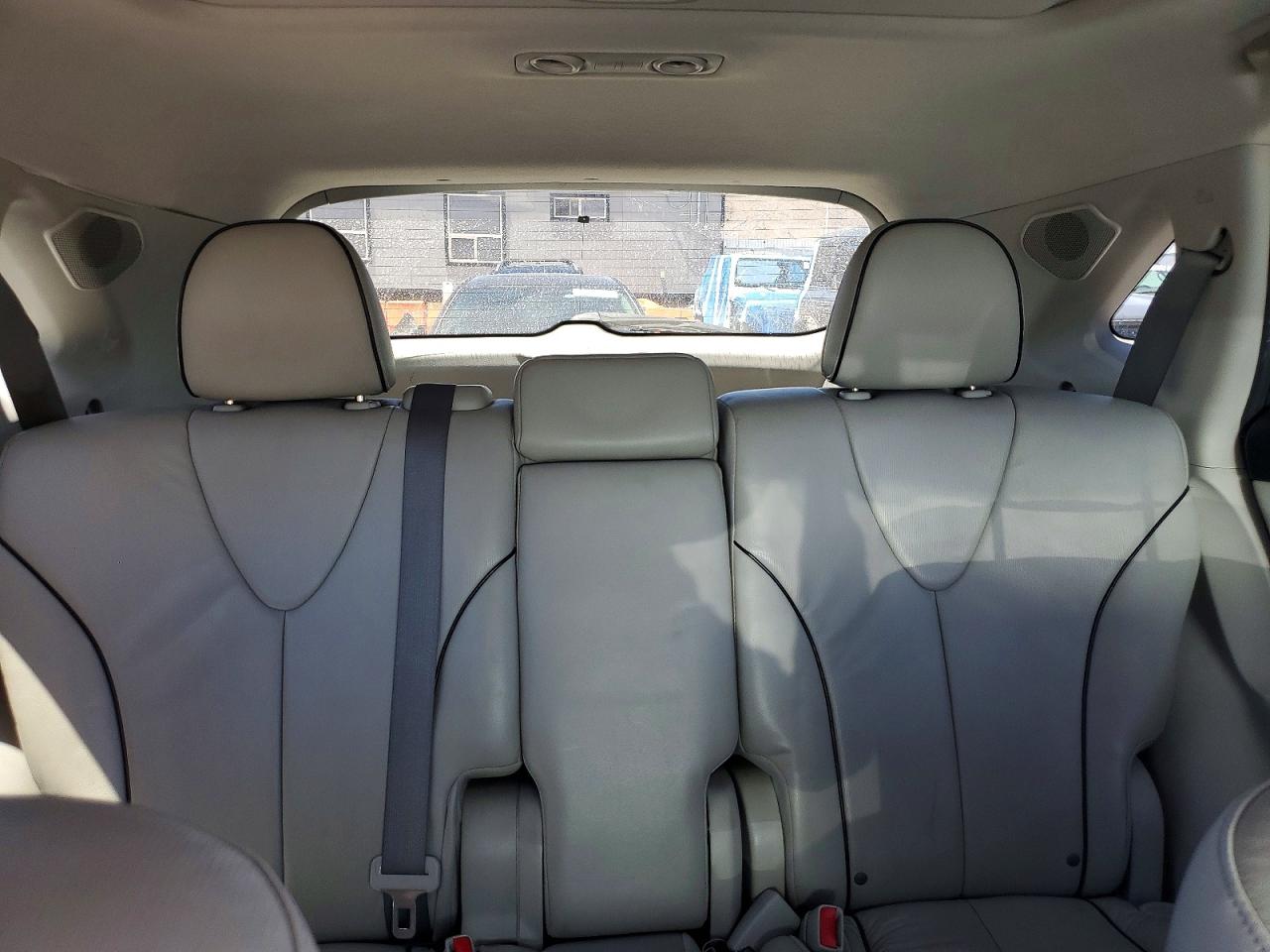 2011 Toyota Venza Fwd V6 White vin: 4T3ZK3BB8BU036809