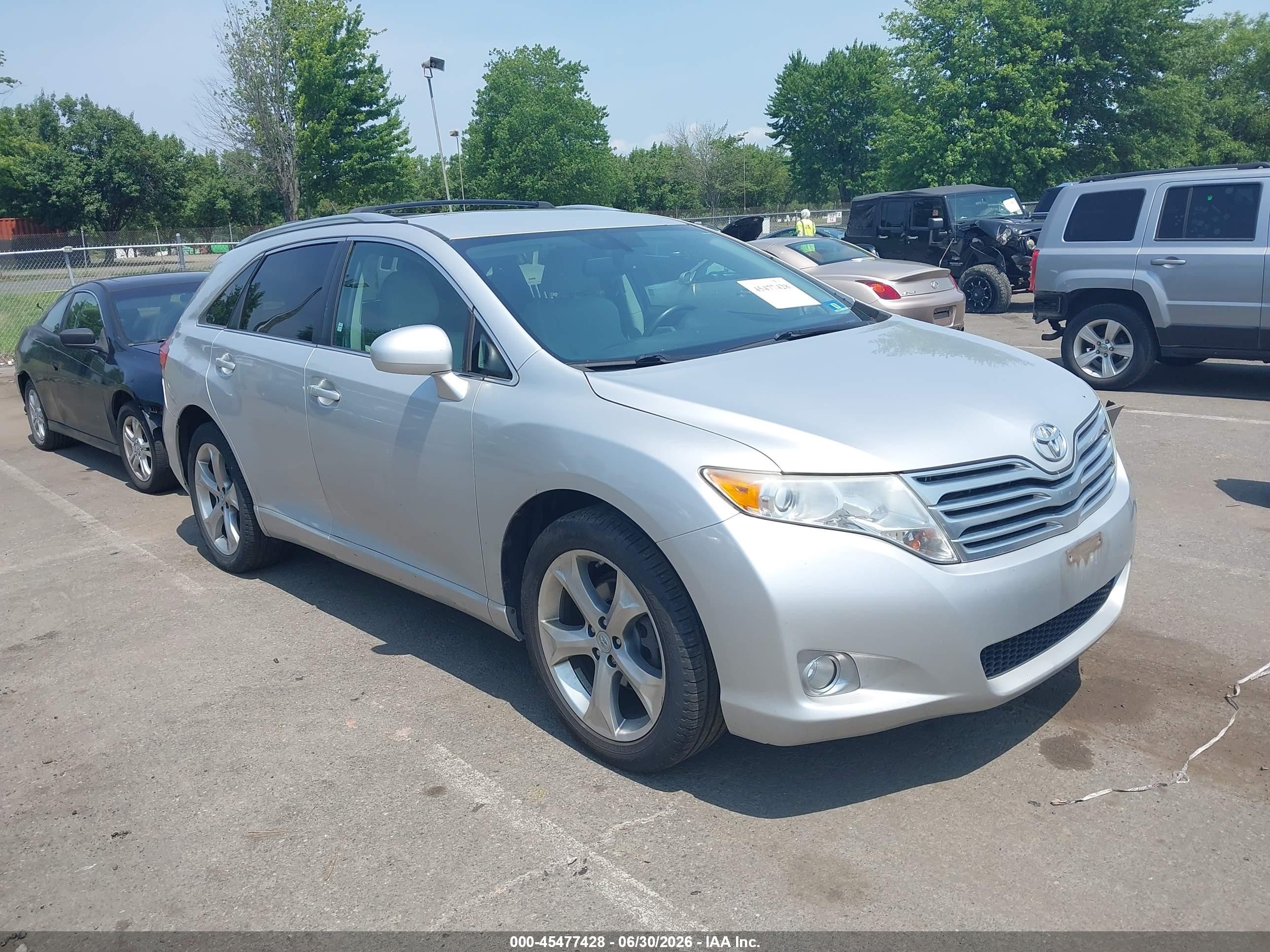 2012 Toyota Venza Le V6 Silver vin: 4T3ZK3BB9CU049084