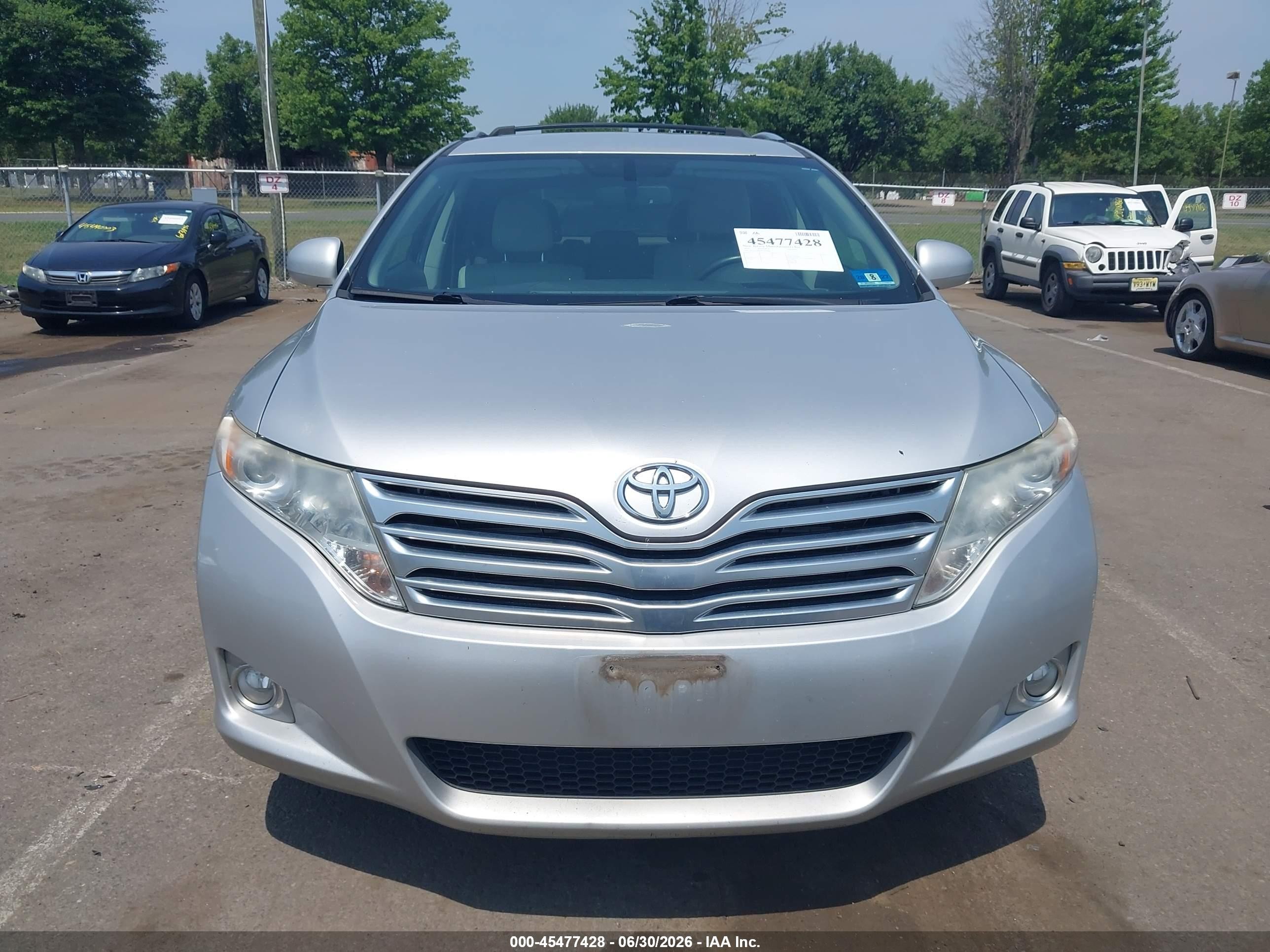 2012 Toyota Venza Le V6 Серебряный vin: 4T3ZK3BB9CU049084