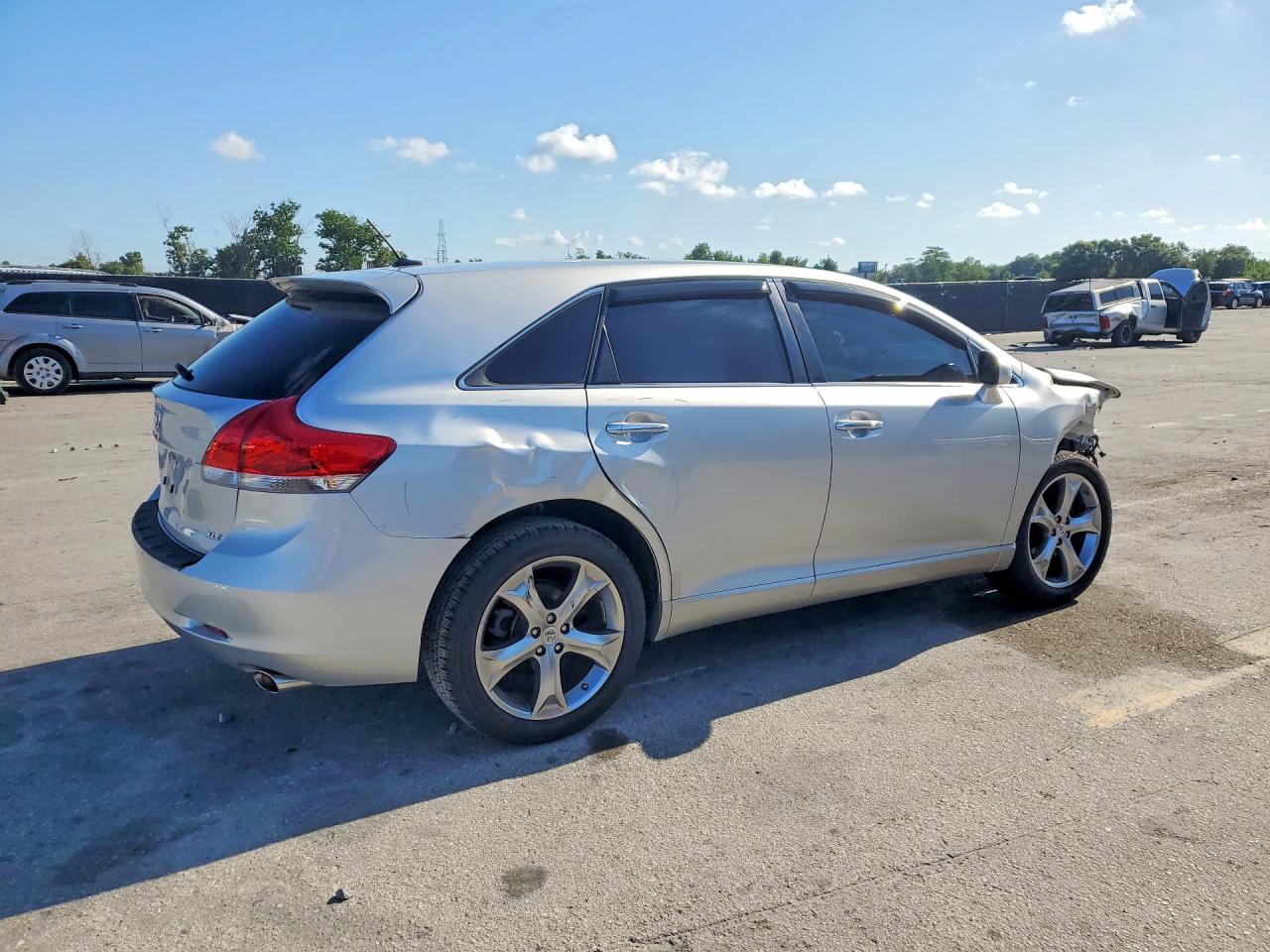 2012 Toyota Venza Xle Silver vin: 4T3ZK3BB9CU052115