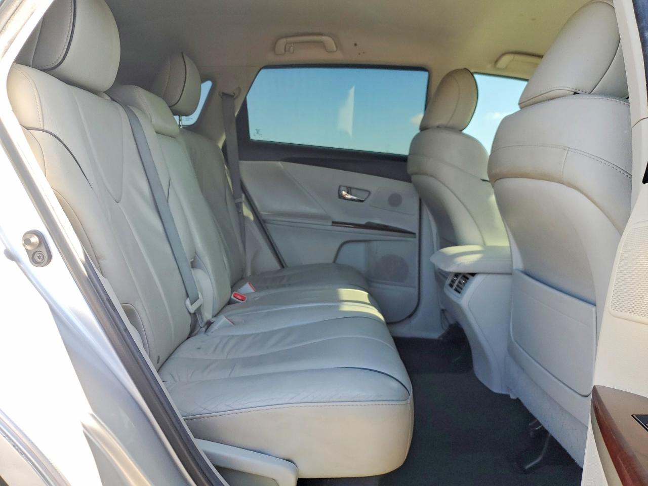 2012 Toyota Venza Xle Silver vin: 4T3ZK3BB9CU052115