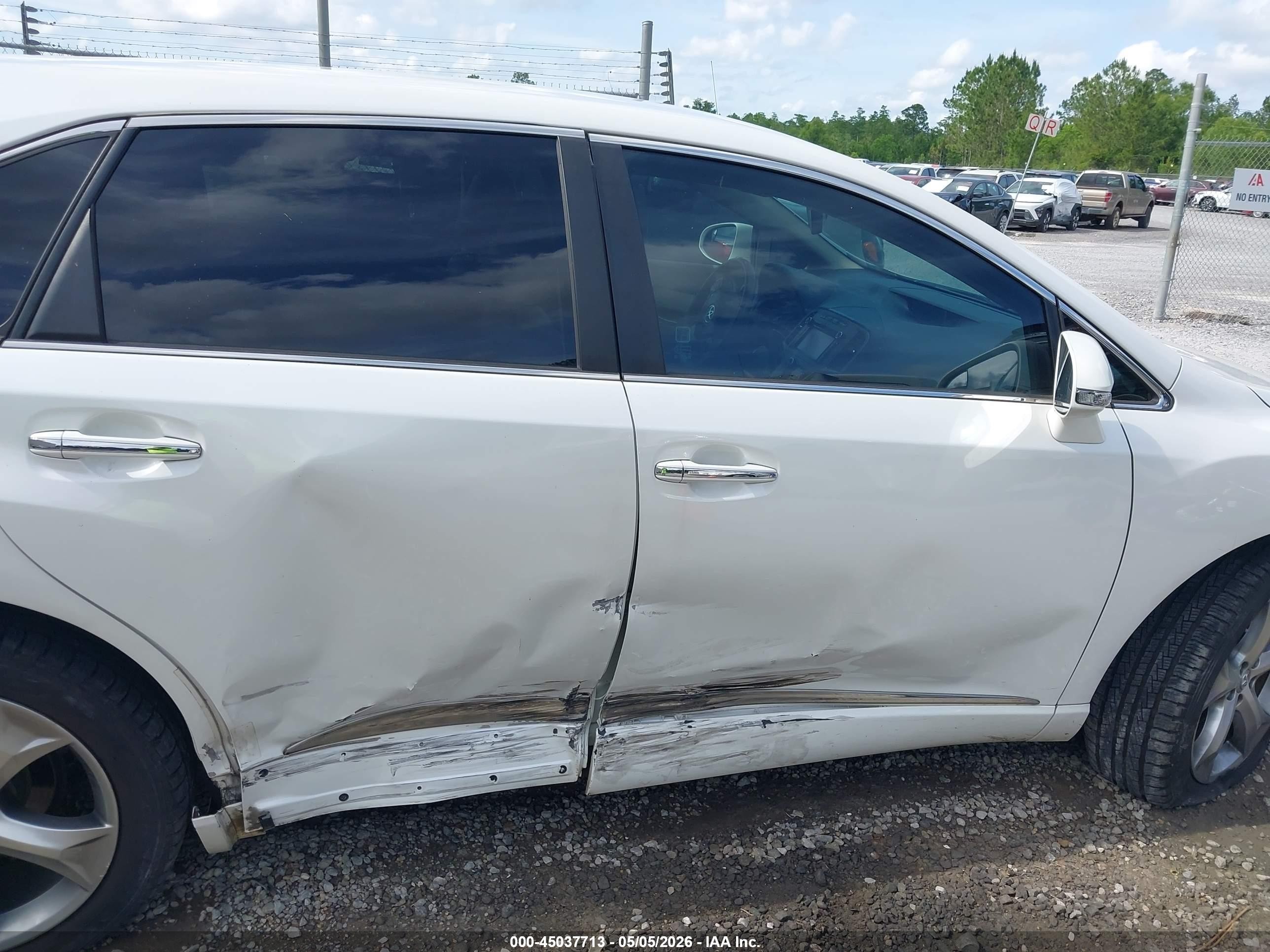 2013 Toyota Venza Xle V6 White vin: 4T3ZK3BB9DU060684