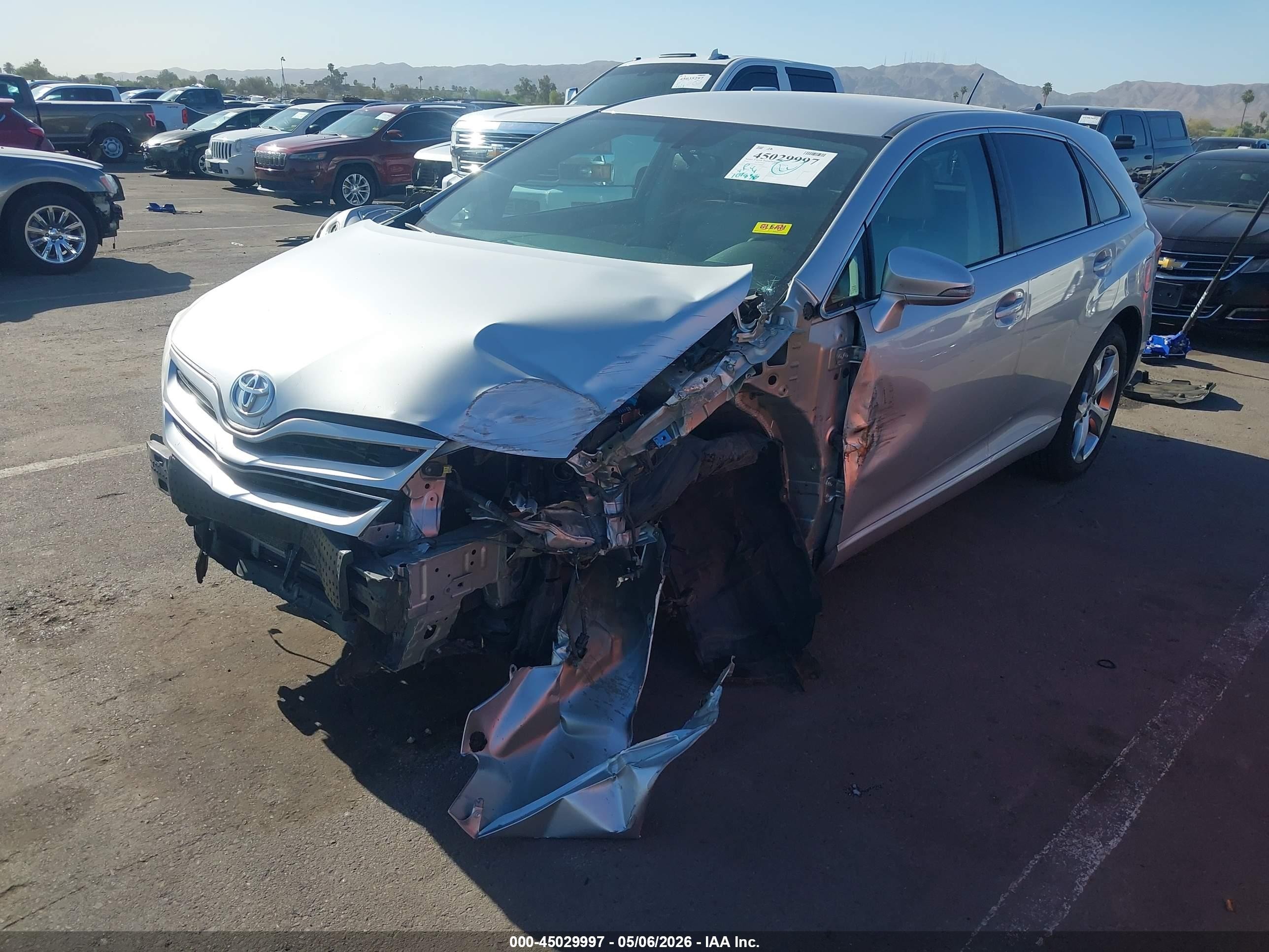 2014 Toyota Venza Le V6 Silver vin: 4T3ZK3BB9EU069810