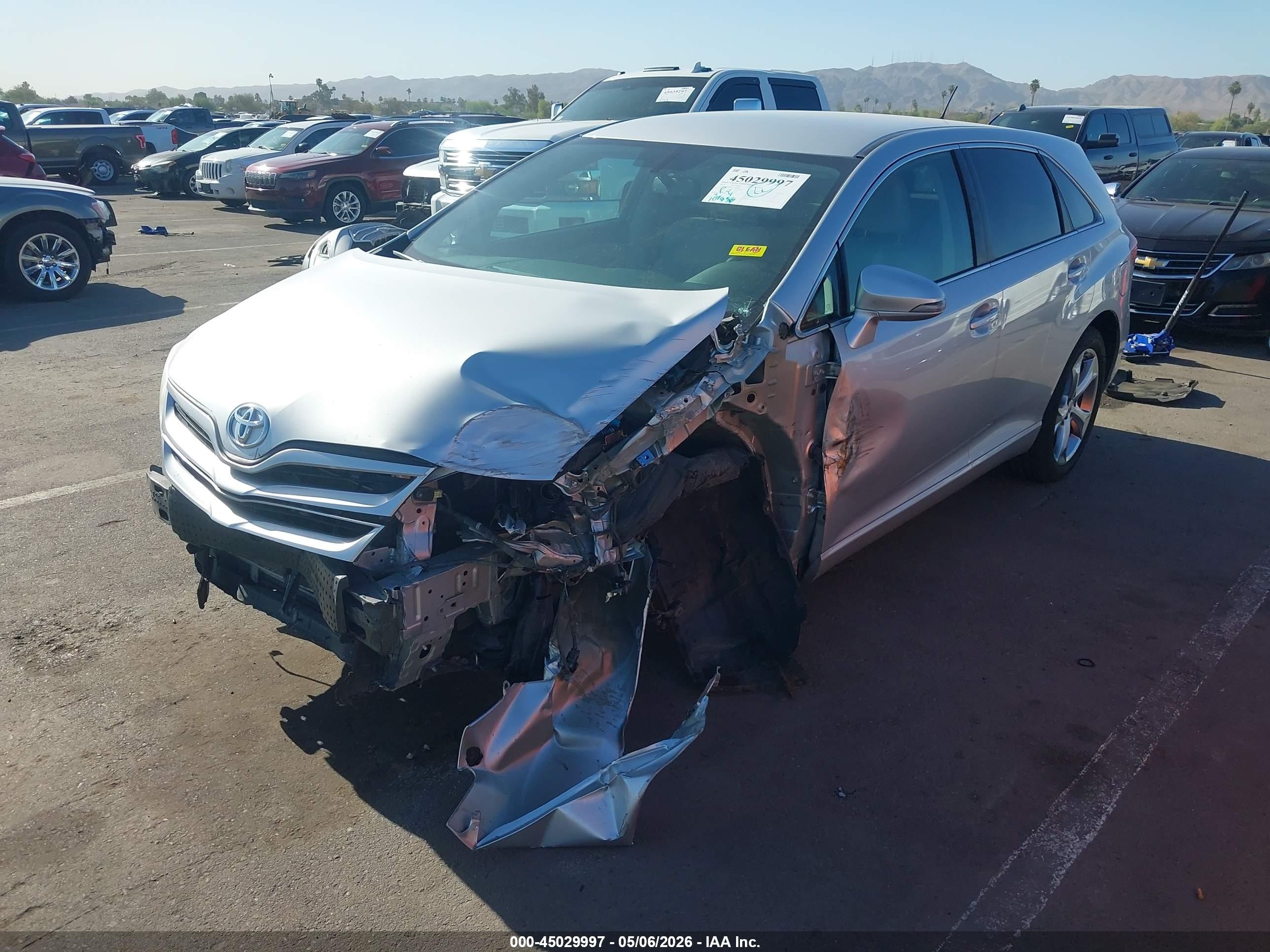 2014 Toyota Venza Le V6 Silver vin: 4T3ZK3BB9EU069810