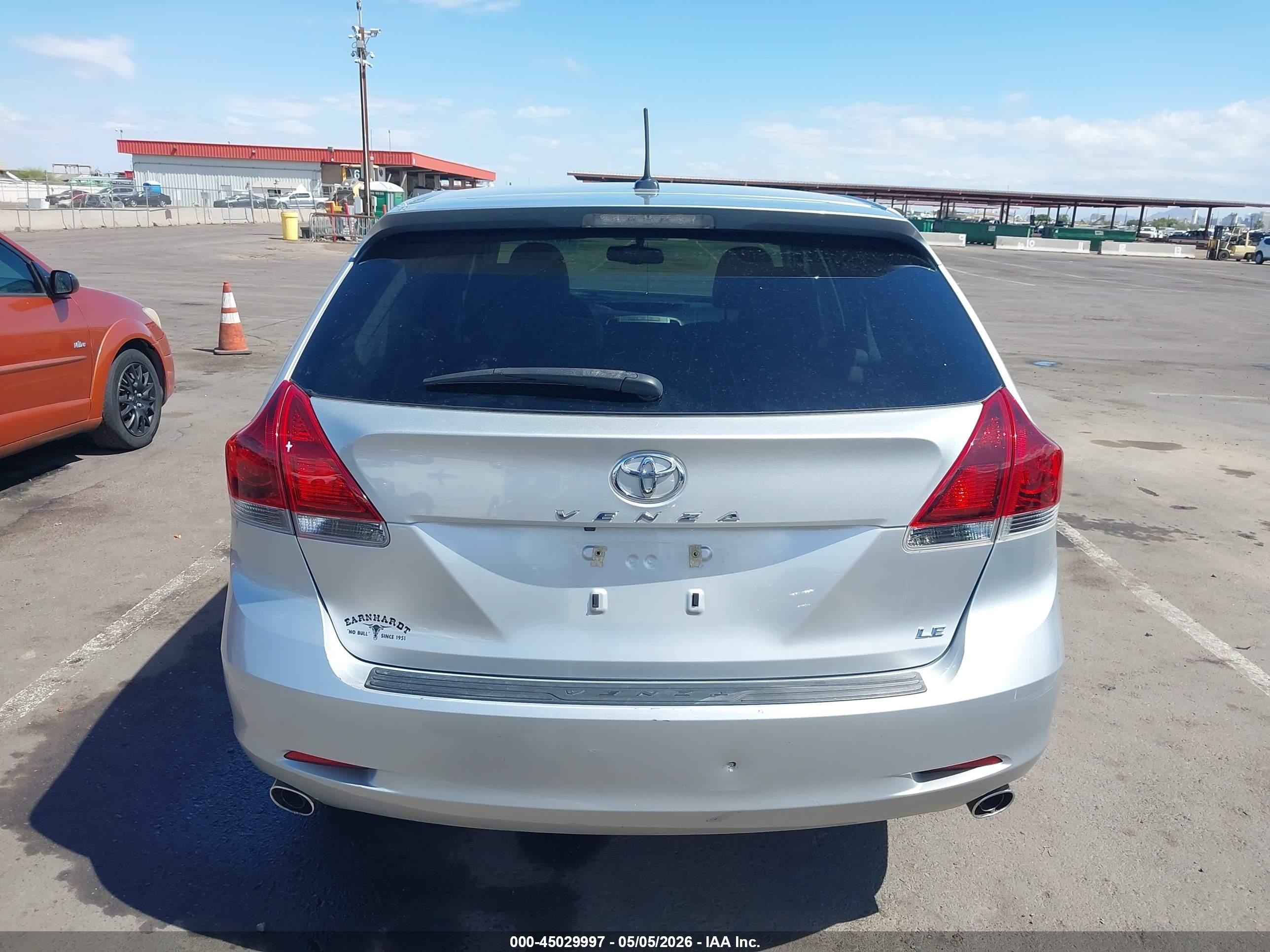 2014 Toyota Venza Le V6 Silver vin: 4T3ZK3BB9EU069810