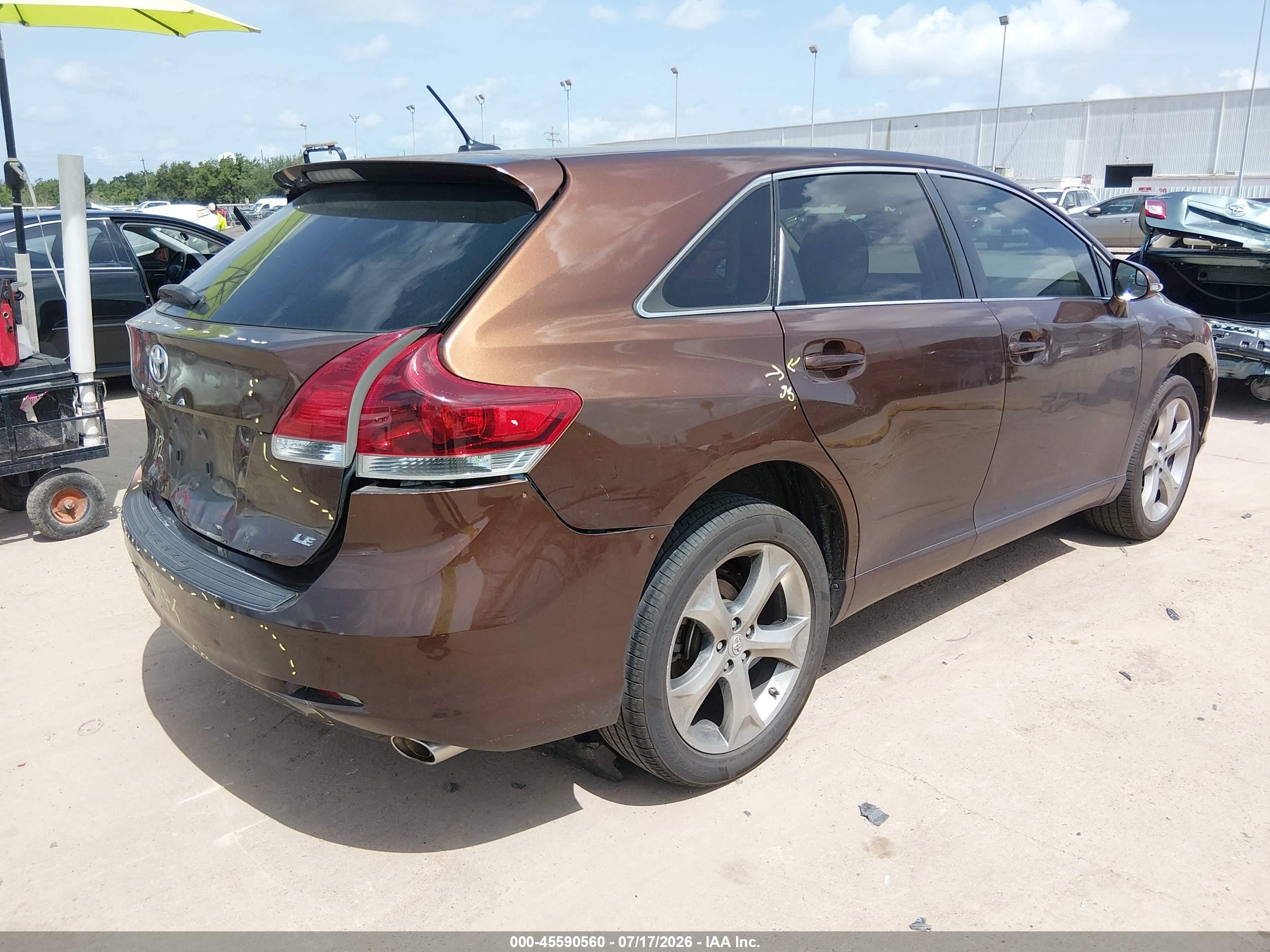 2013 Toyota Venza Le V6 Brown vin: 4T3ZK3BBXDU052352
