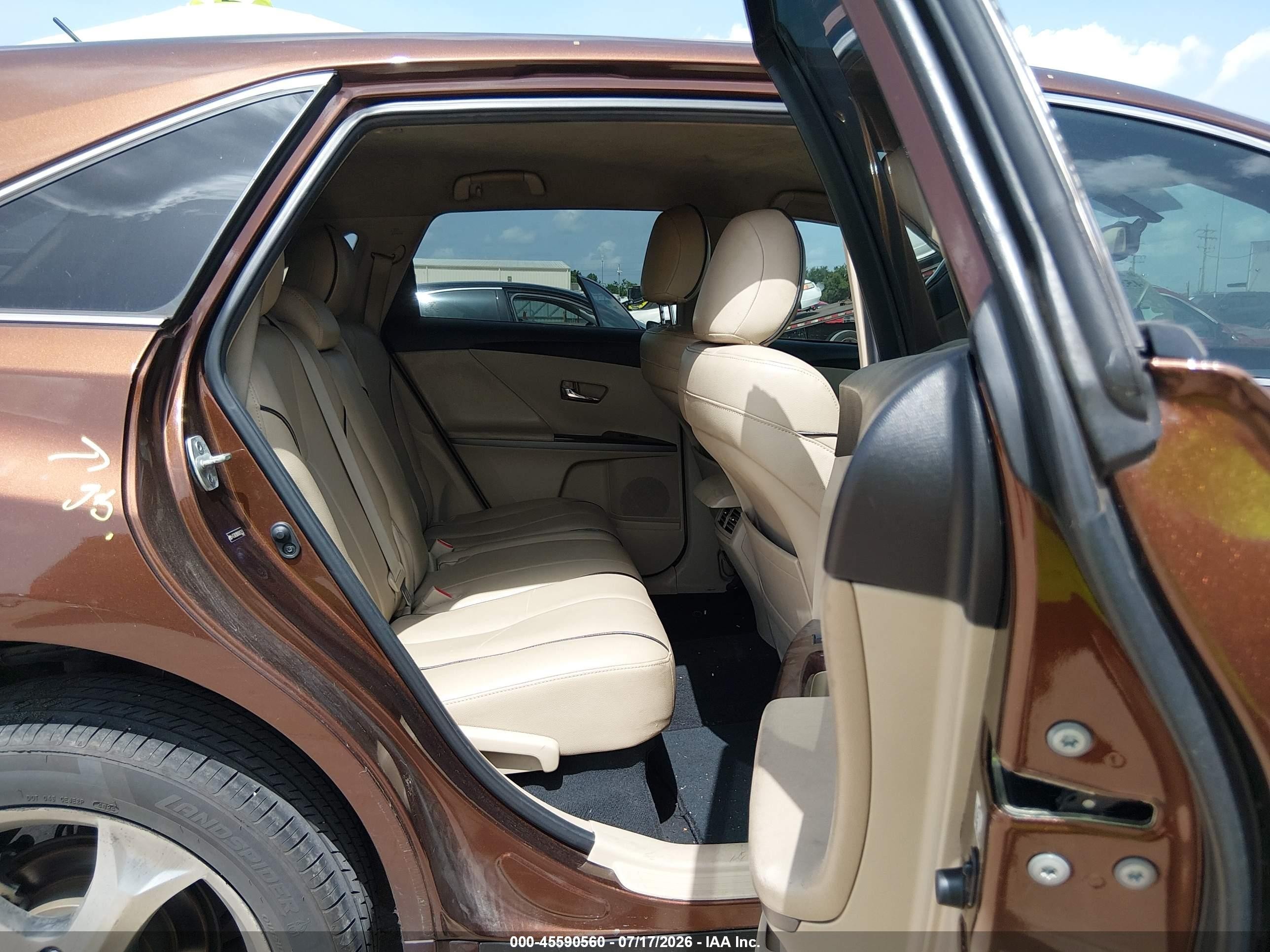 2013 Toyota Venza Le V6 Brown vin: 4T3ZK3BBXDU052352