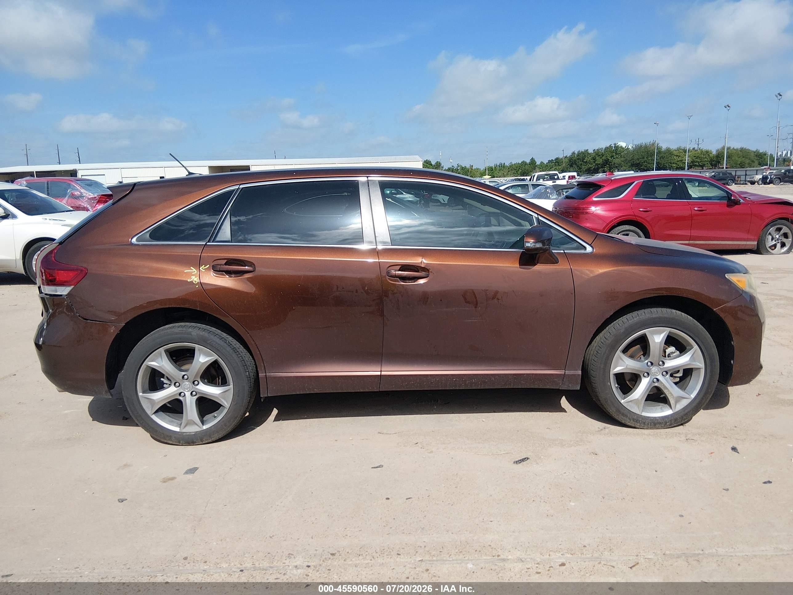 2013 Toyota Venza Le V6 Brown vin: 4T3ZK3BBXDU052352