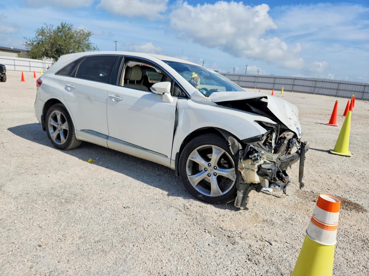 2013 Toyota Venza Xle White vin: 4T3ZK3BBXDU057664