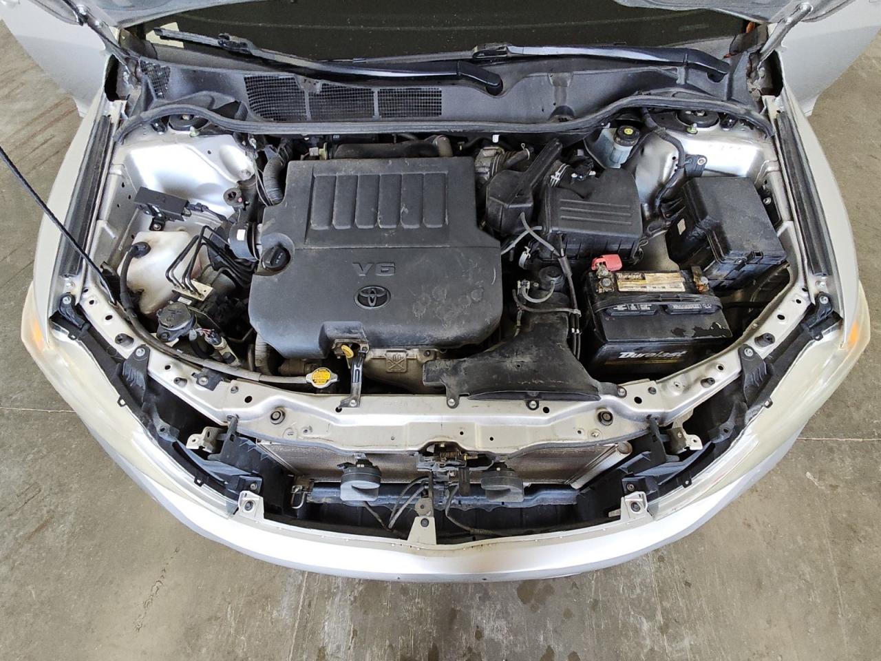 2014 Toyota Venza Xle Silver vin: 4T3ZK3BBXEU065622 Damage: Air Conditioner, Blows Warm, Repair Required