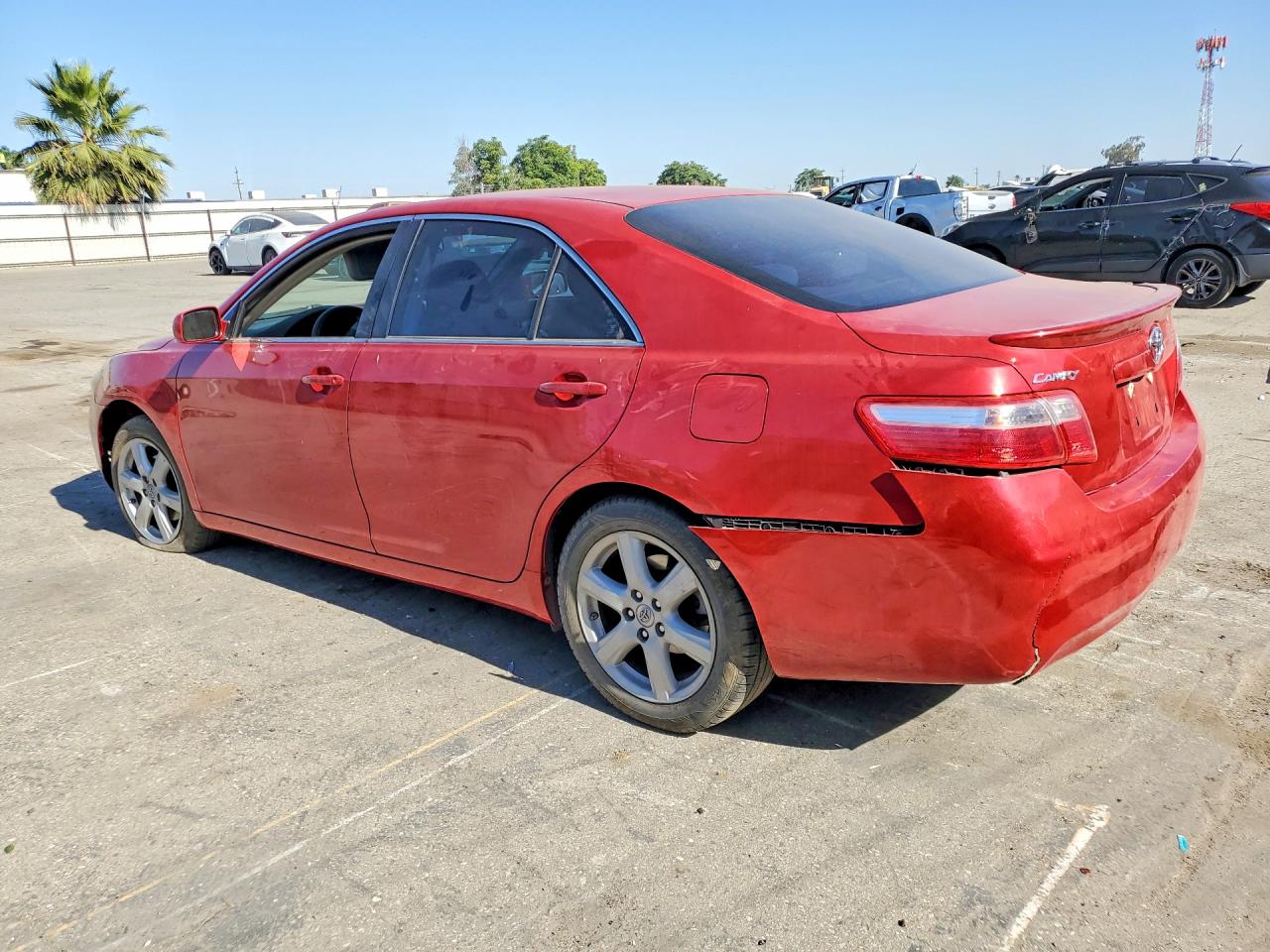 2007 Toyota Camry Le Red vin: 4T4BE46K07R004872