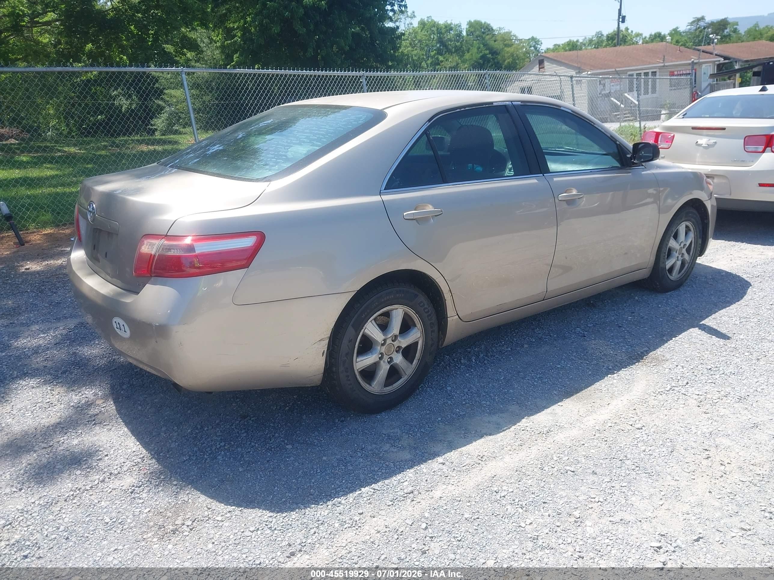 2007 Toyota Camry Le Gold vin: 4T4BE46K07R007643