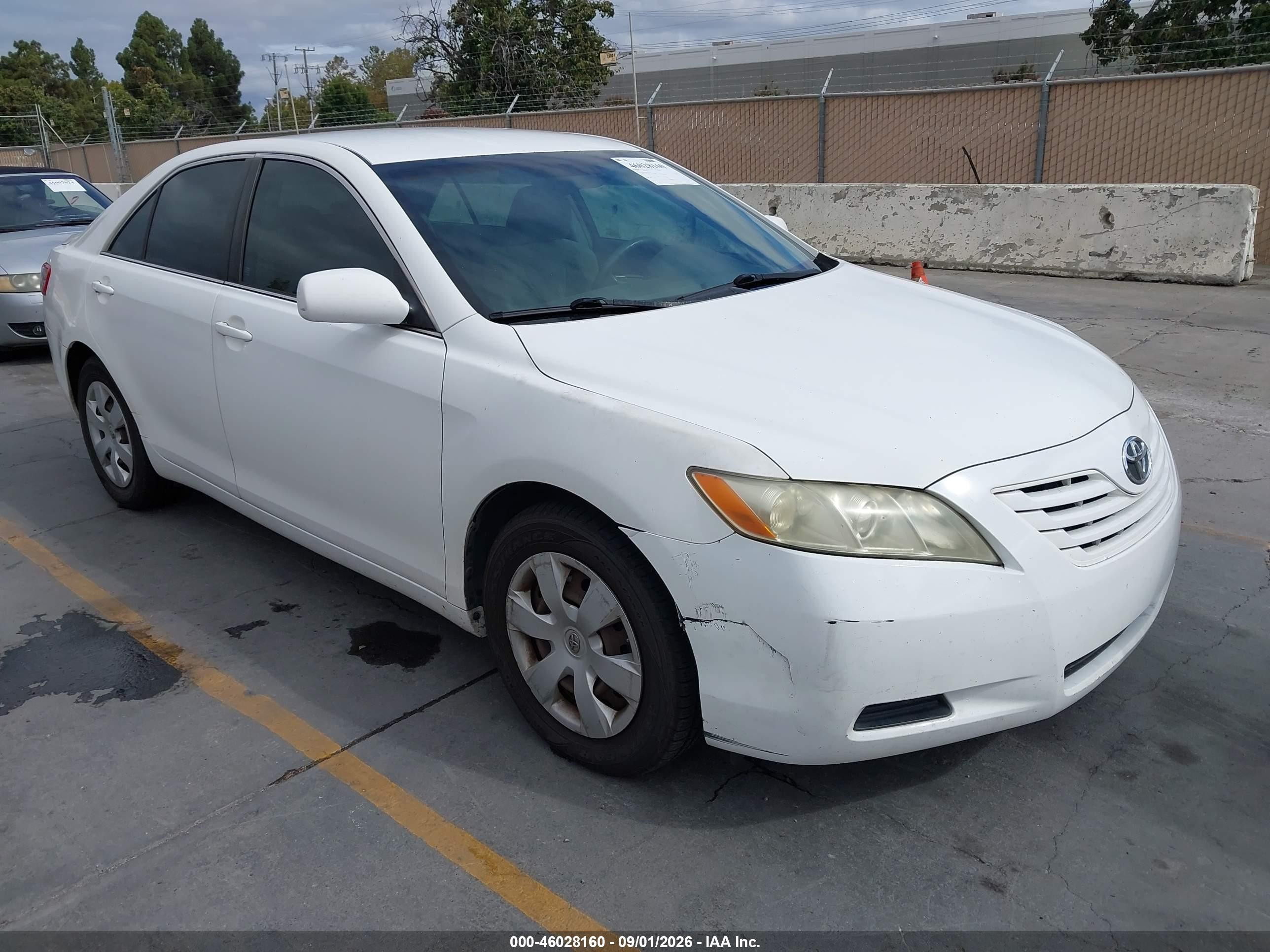 2008 Toyota Camry Le White vin: 4T4BE46K08R032107