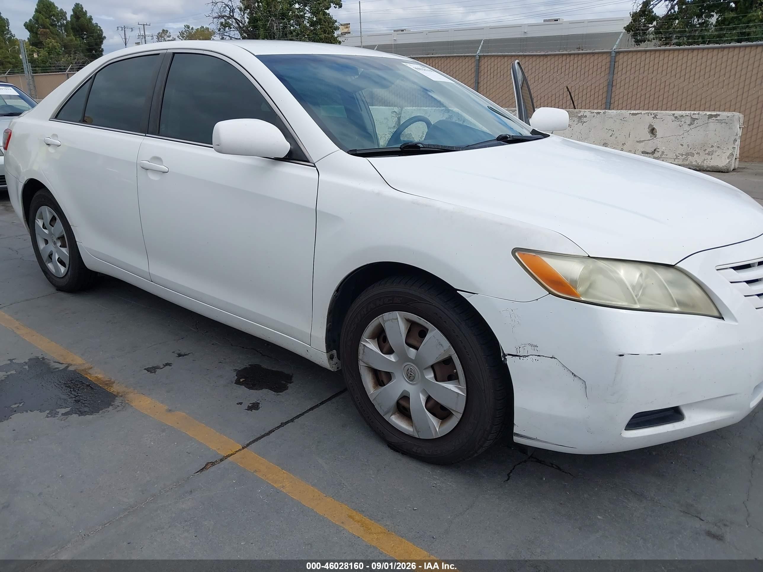 2008 Toyota Camry Le White vin: 4T4BE46K08R032107