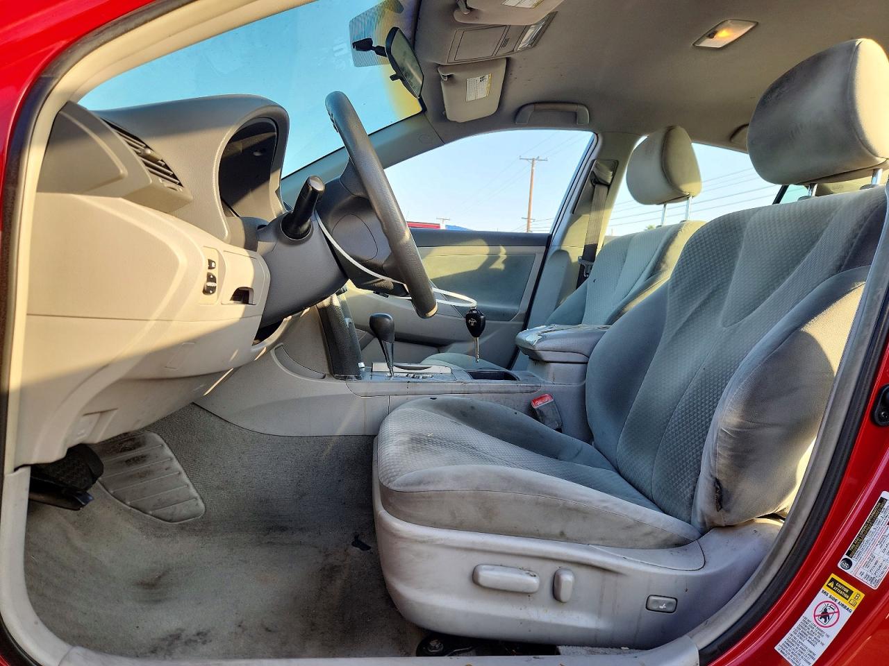 2008 Toyota Camry Le Red vin: 4T4BE46K08R047593