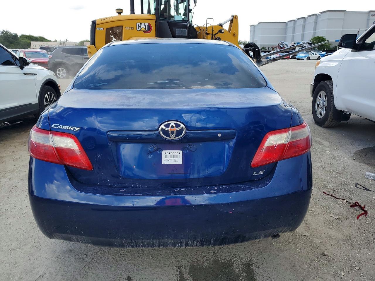 2009 Toyota Camry Le Blue vin: 4T4BE46K09R049684