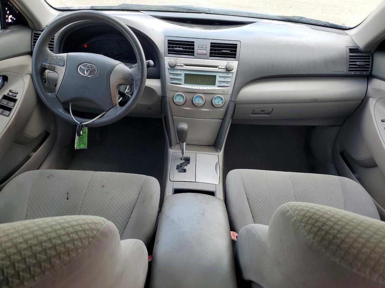 2009 Toyota Camry Le Blue vin: 4T4BE46K09R049684