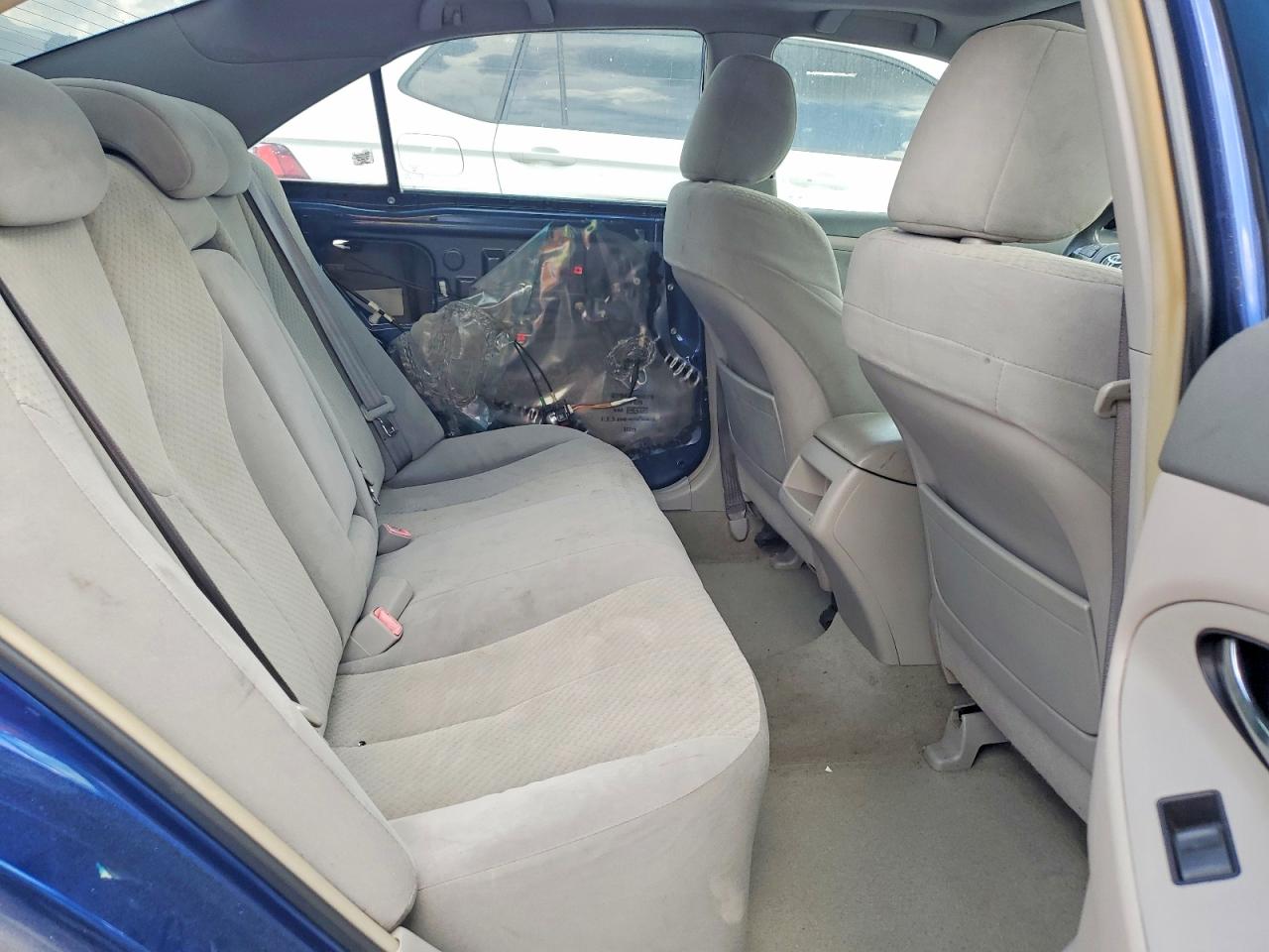 2009 Toyota Camry Le Blue vin: 4T4BE46K09R049684