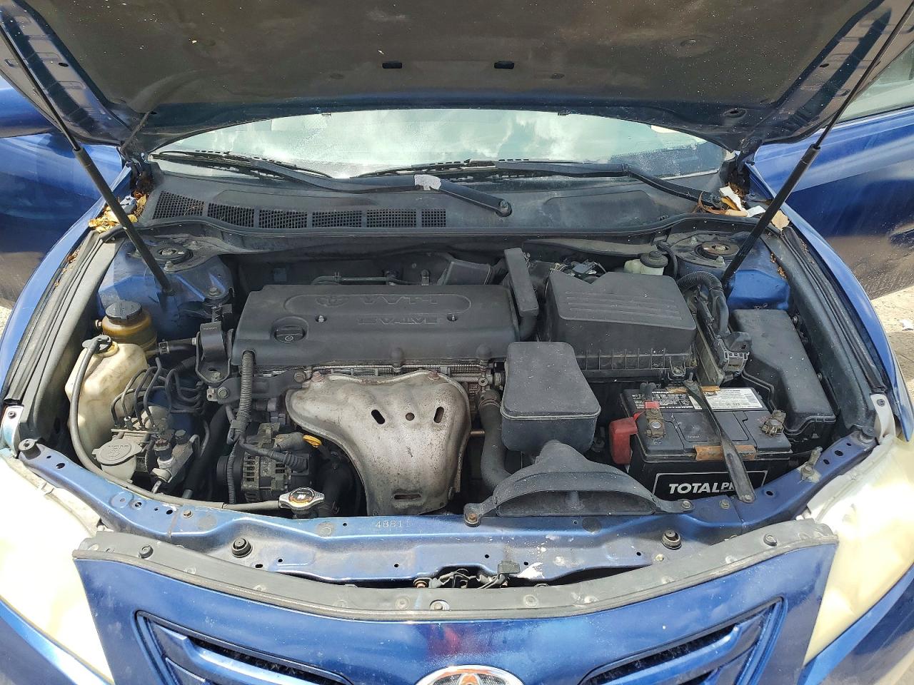 2009 Toyota Camry Le Blue vin: 4T4BE46K09R049684