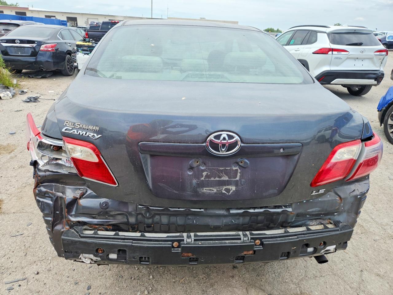 2009 Toyota Camry Le Charcoal vin: 4T4BE46K09R050768