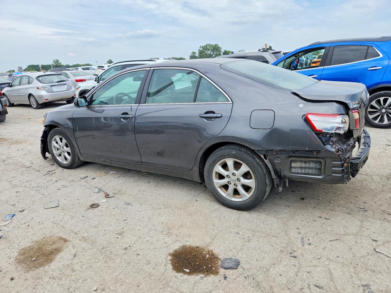 2009 Toyota Camry Le Charcoal vin: 4T4BE46K09R050768