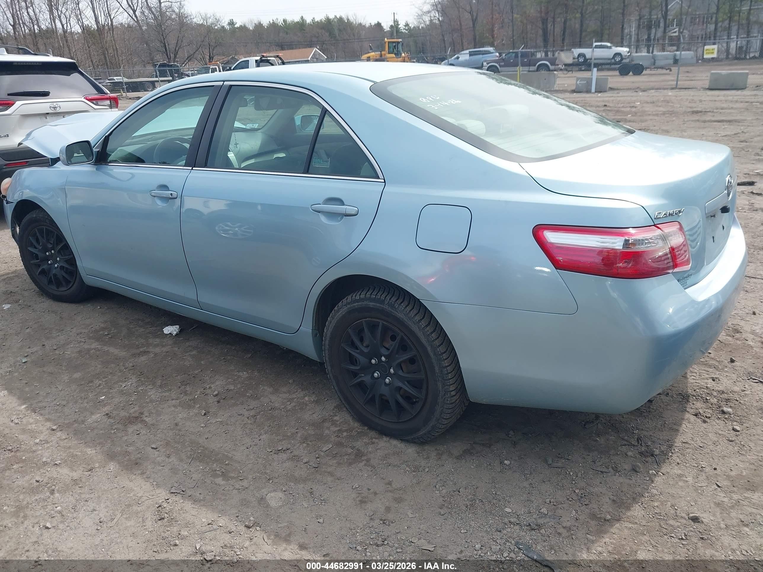 2009 Toyota Camry Le Blue vin: 4T4BE46K09R058479