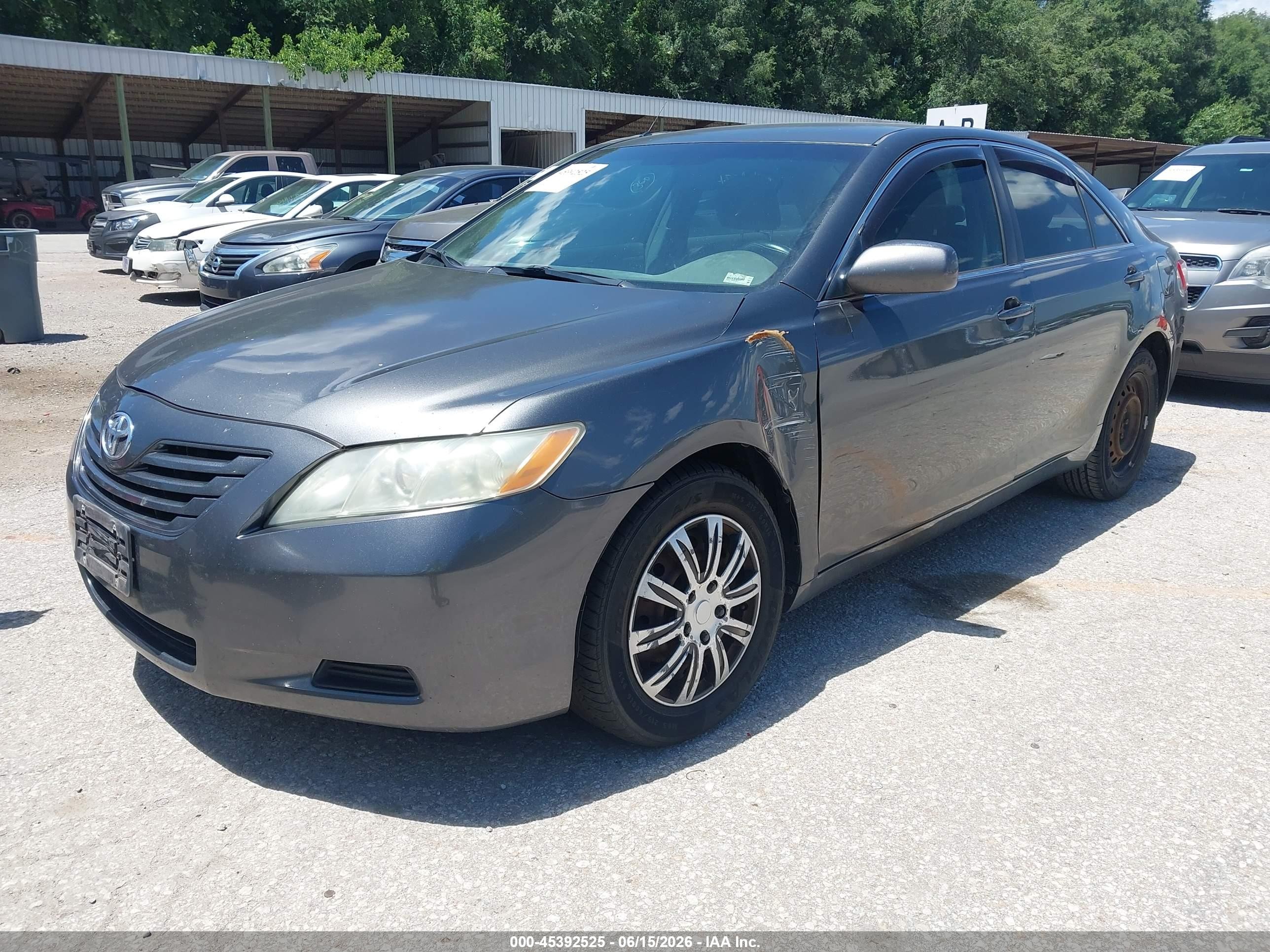 2009 Toyota Camry Le Gray vin: 4T4BE46K09R062483