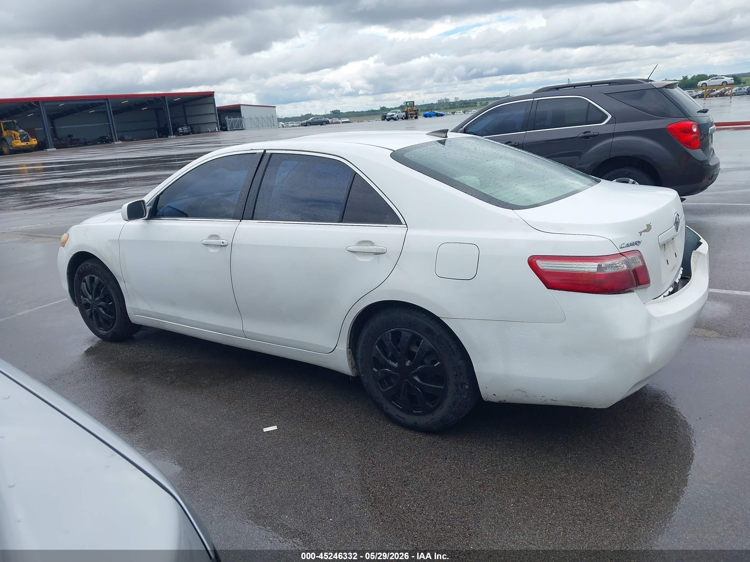 2009 Toyota Camry Le White vin: 4T4BE46K09R102495
