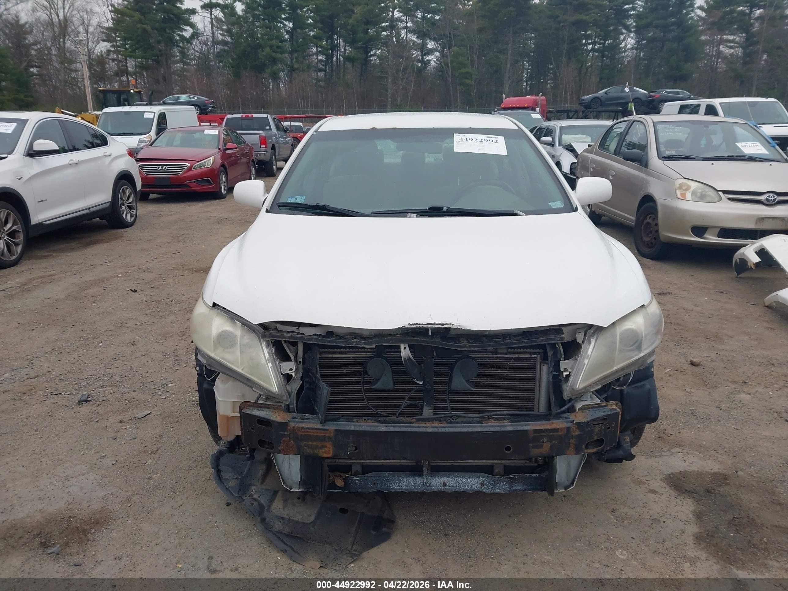 2009 Toyota Camry Белый vin: 4T4BE46K09R110760