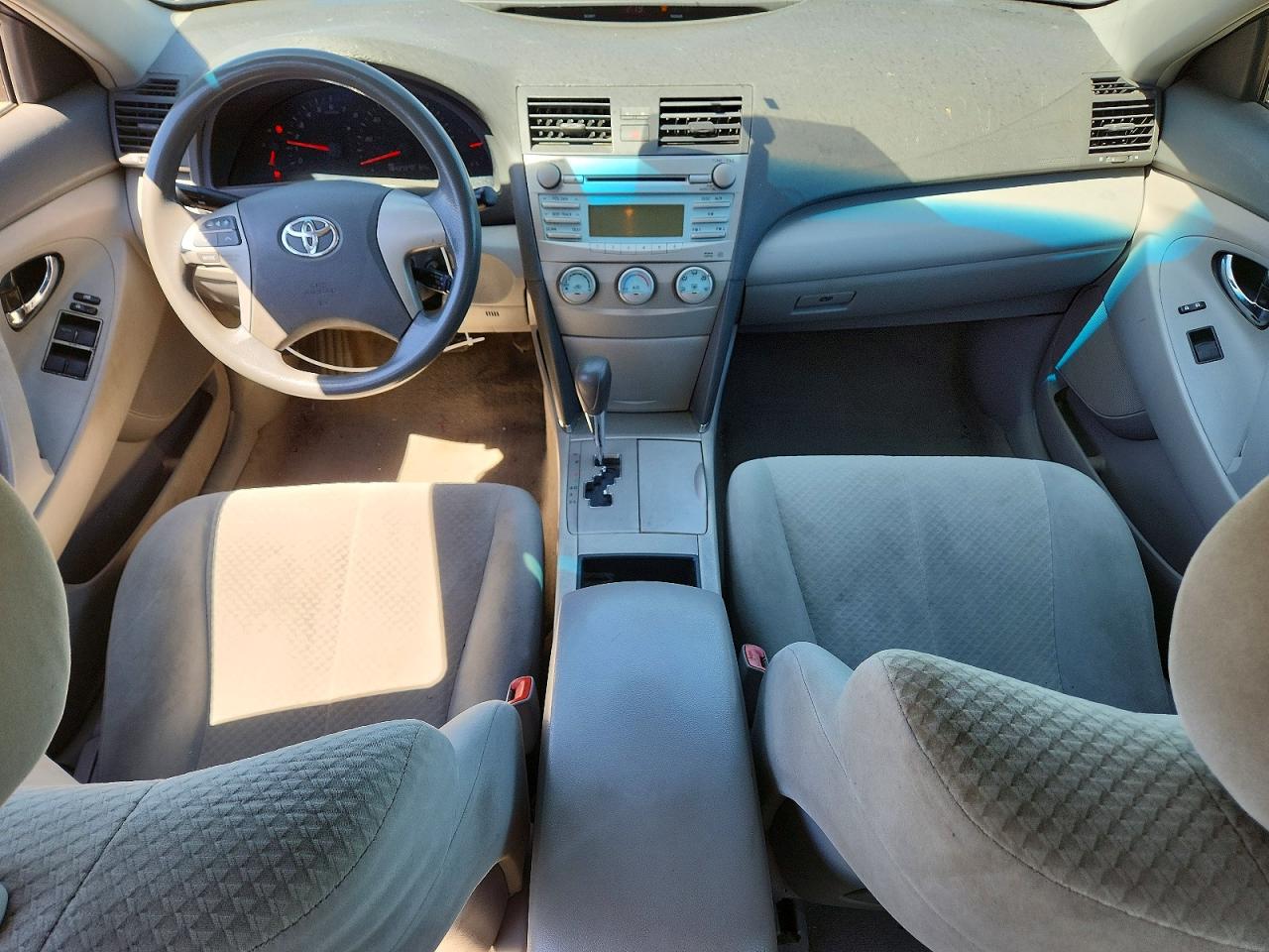 2009 Toyota Camry Base Silver vin: 4T4BE46K09R125582