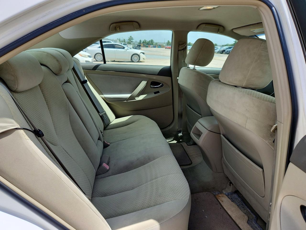2007 Toyota Camry Le White vin: 4T4BE46K17R008963