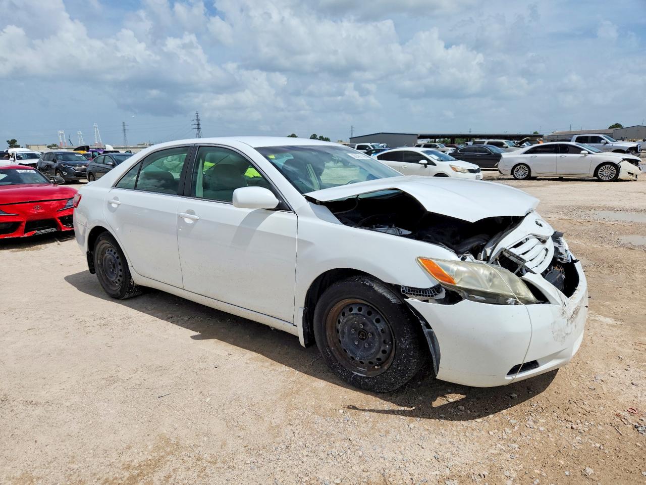 2007 Toyota Camry Le White vin: 4T4BE46K17R008963