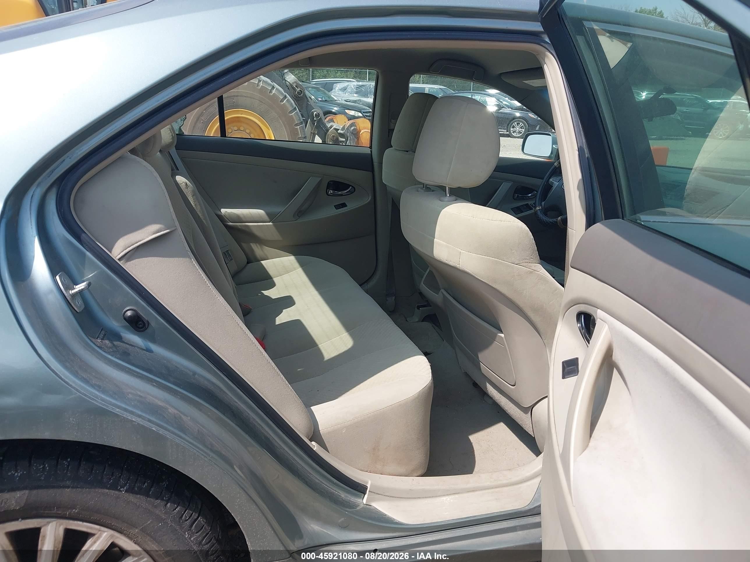 2007 Toyota Camry Le Light Blue vin: 4T4BE46K17R009451