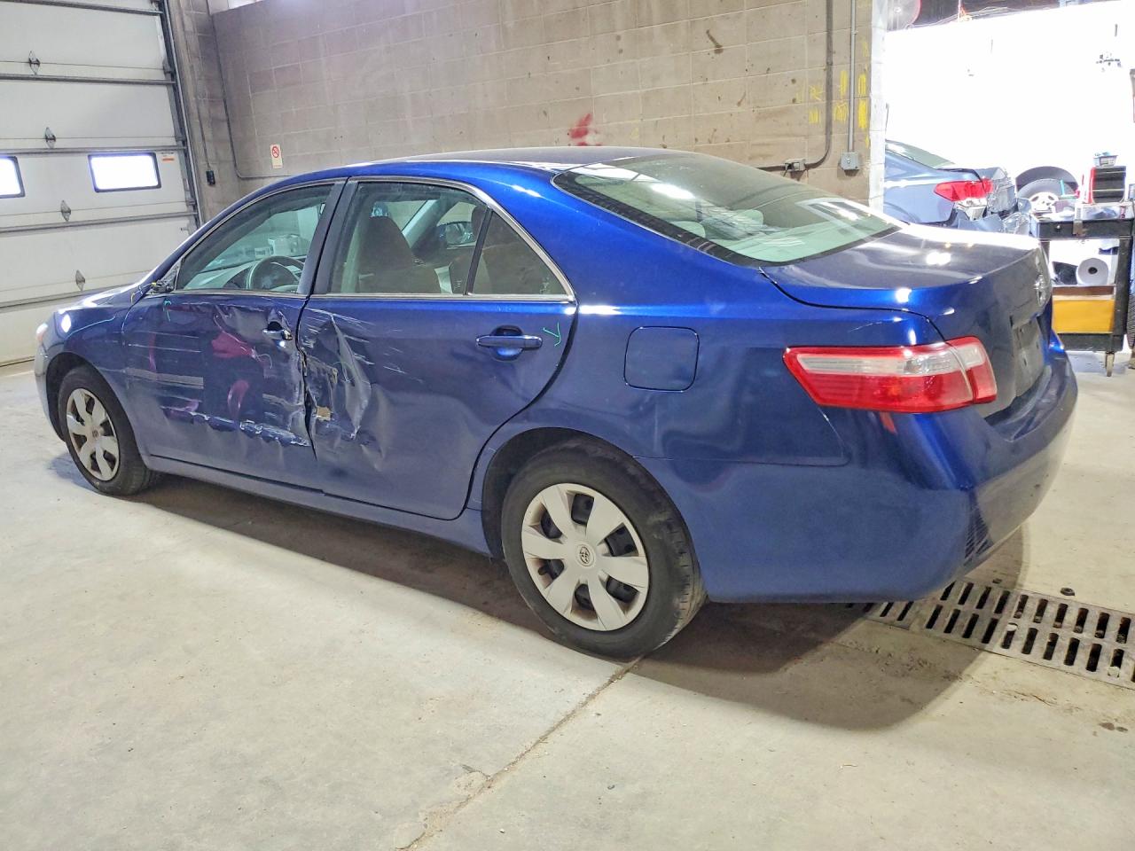 2008 Toyota Camry Le Синий vin: 4T4BE46K18R046551
