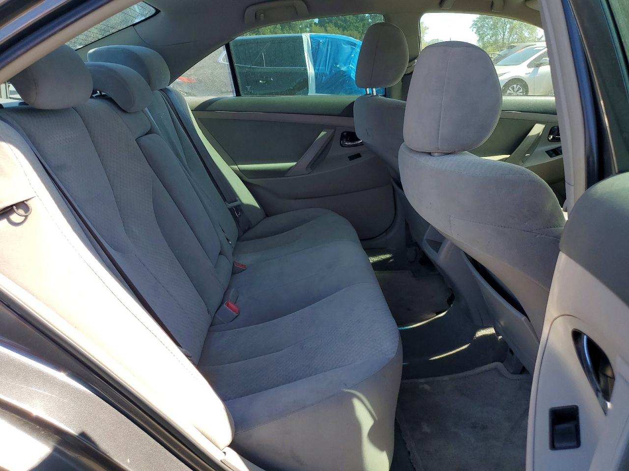 2009 Toyota Camry Le Серый vin: 4T4BE46K19R054327
