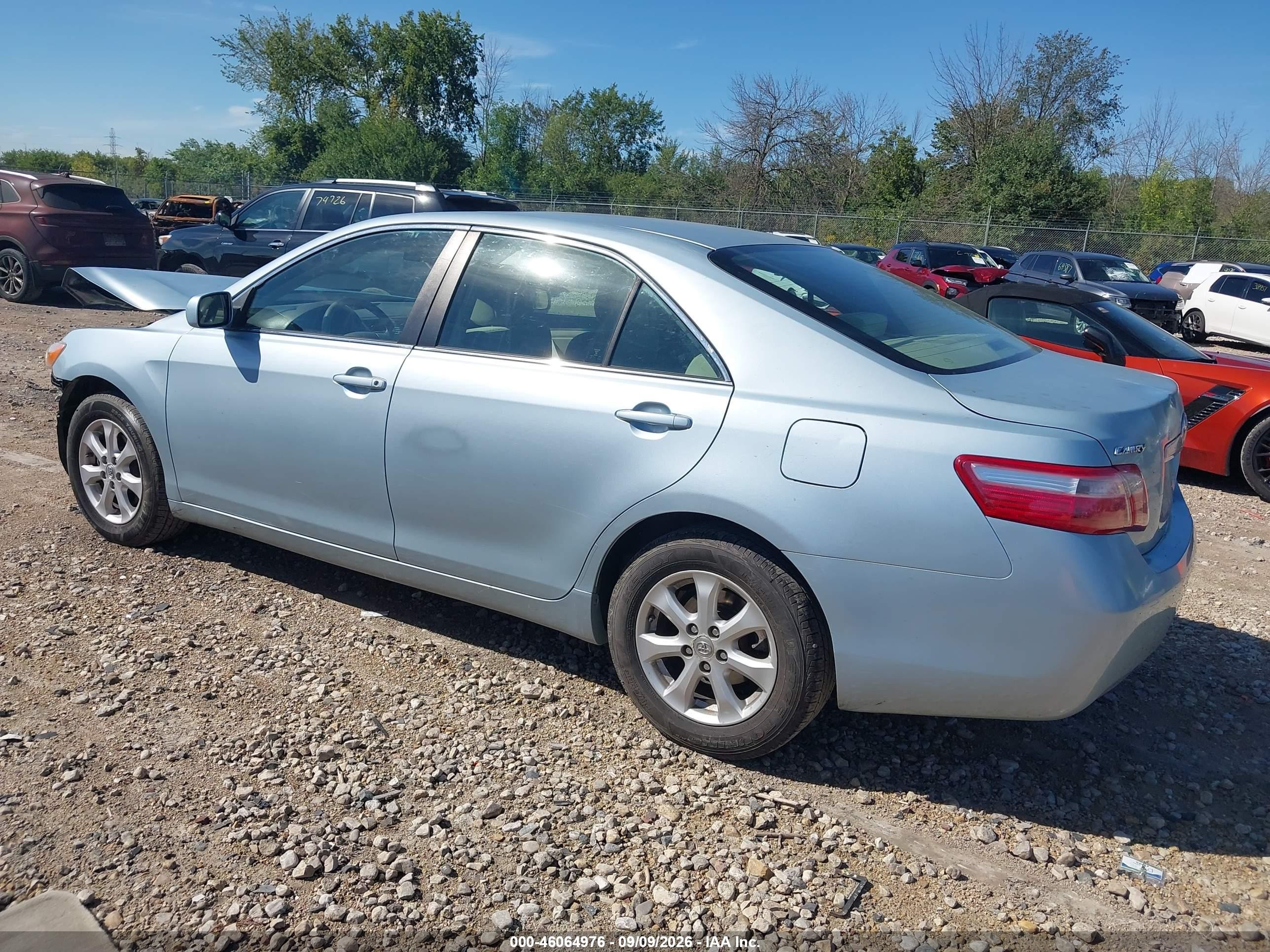 2009 Toyota Camry Le Light Blue vin: 4T4BE46K19R058278