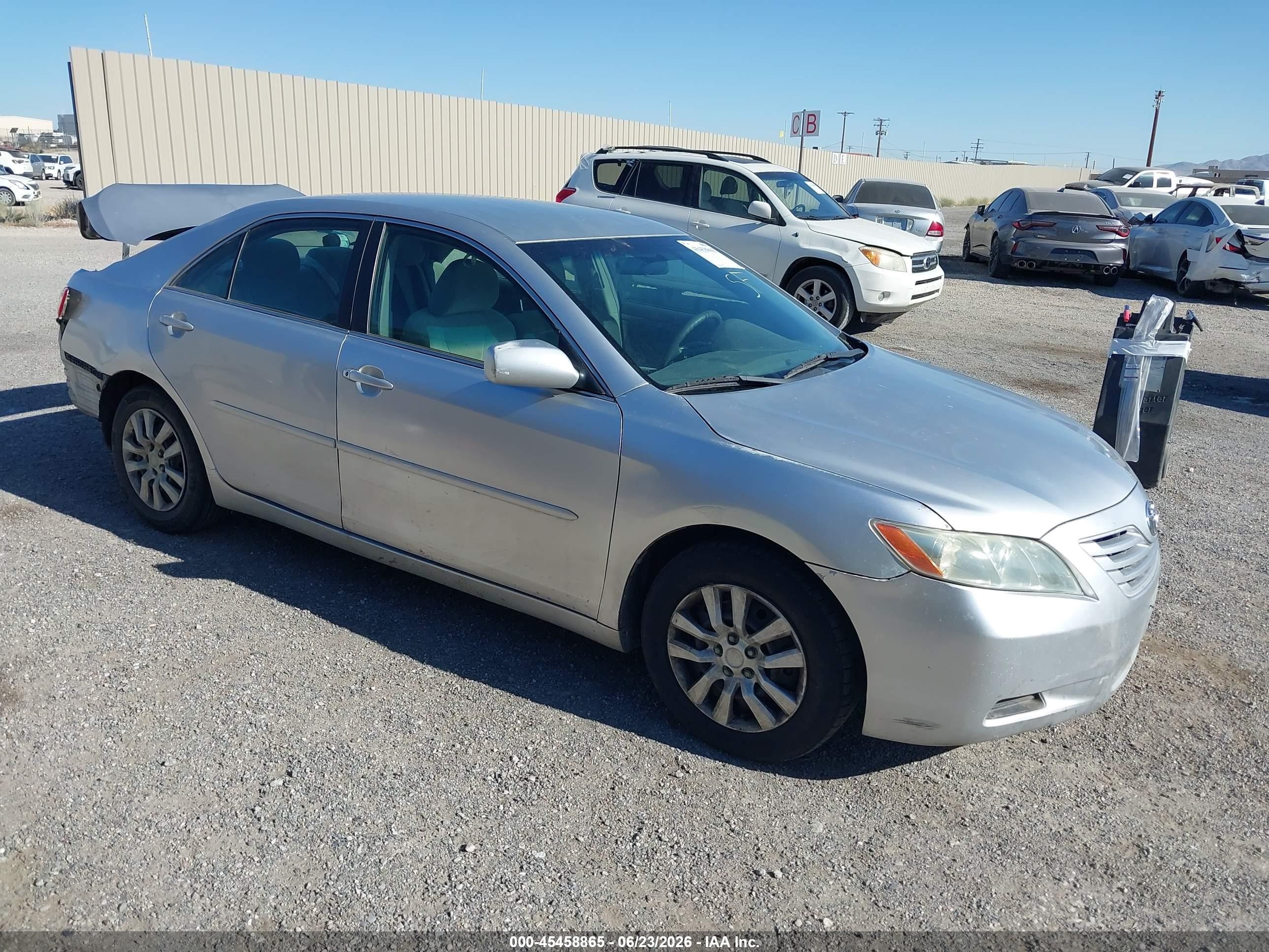 2009 Toyota Camry   Silver vin: 4T4BE46K19R077137