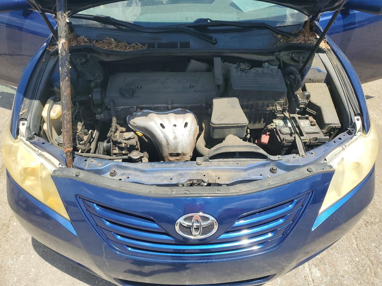 2009 Toyota Camry Le Blue vin: 4T4BE46K19R093533