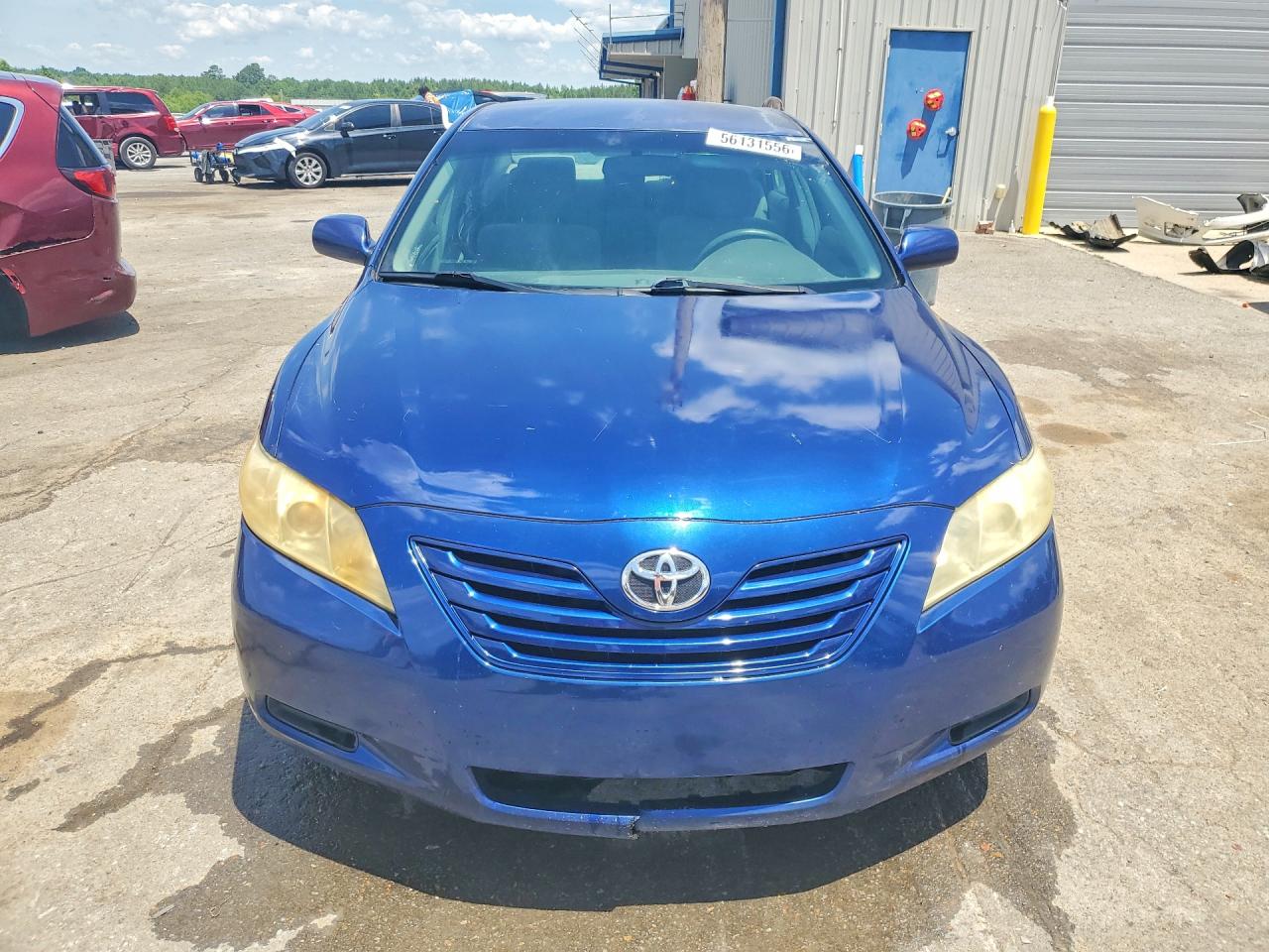 2009 Toyota Camry Le Blue vin: 4T4BE46K19R093533