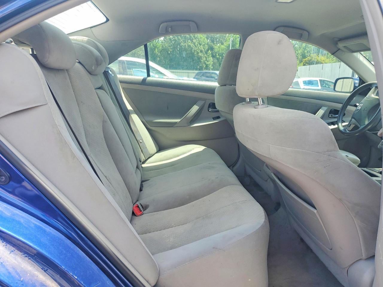 2009 Toyota Camry Le Blue vin: 4T4BE46K19R093533
