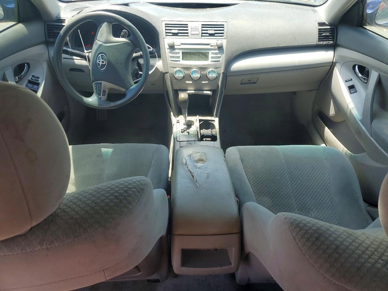 2009 Toyota Camry Le Blue vin: 4T4BE46K19R093533