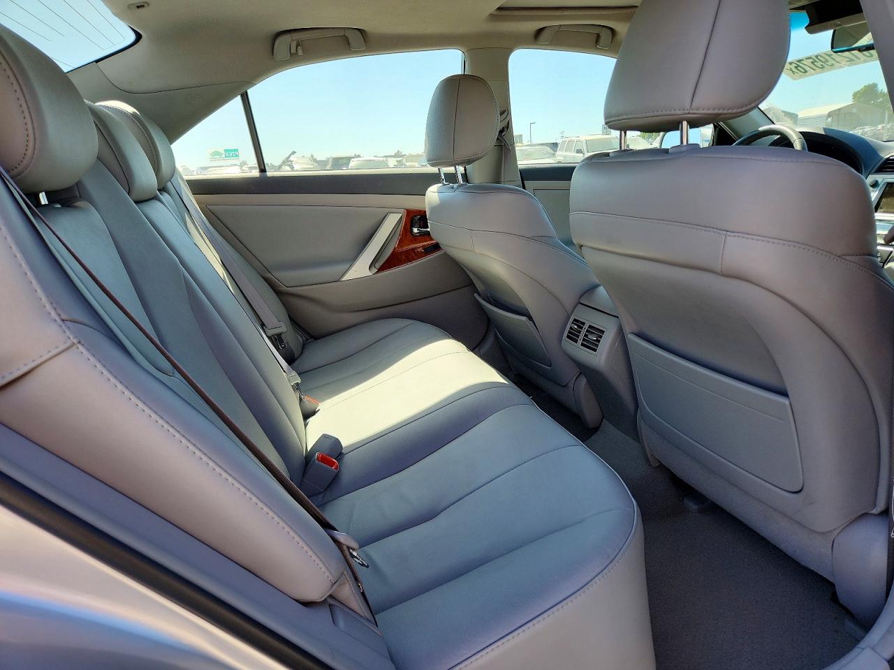 2009 Toyota Camry Xle Silver vin: 4T4BE46K19R099252