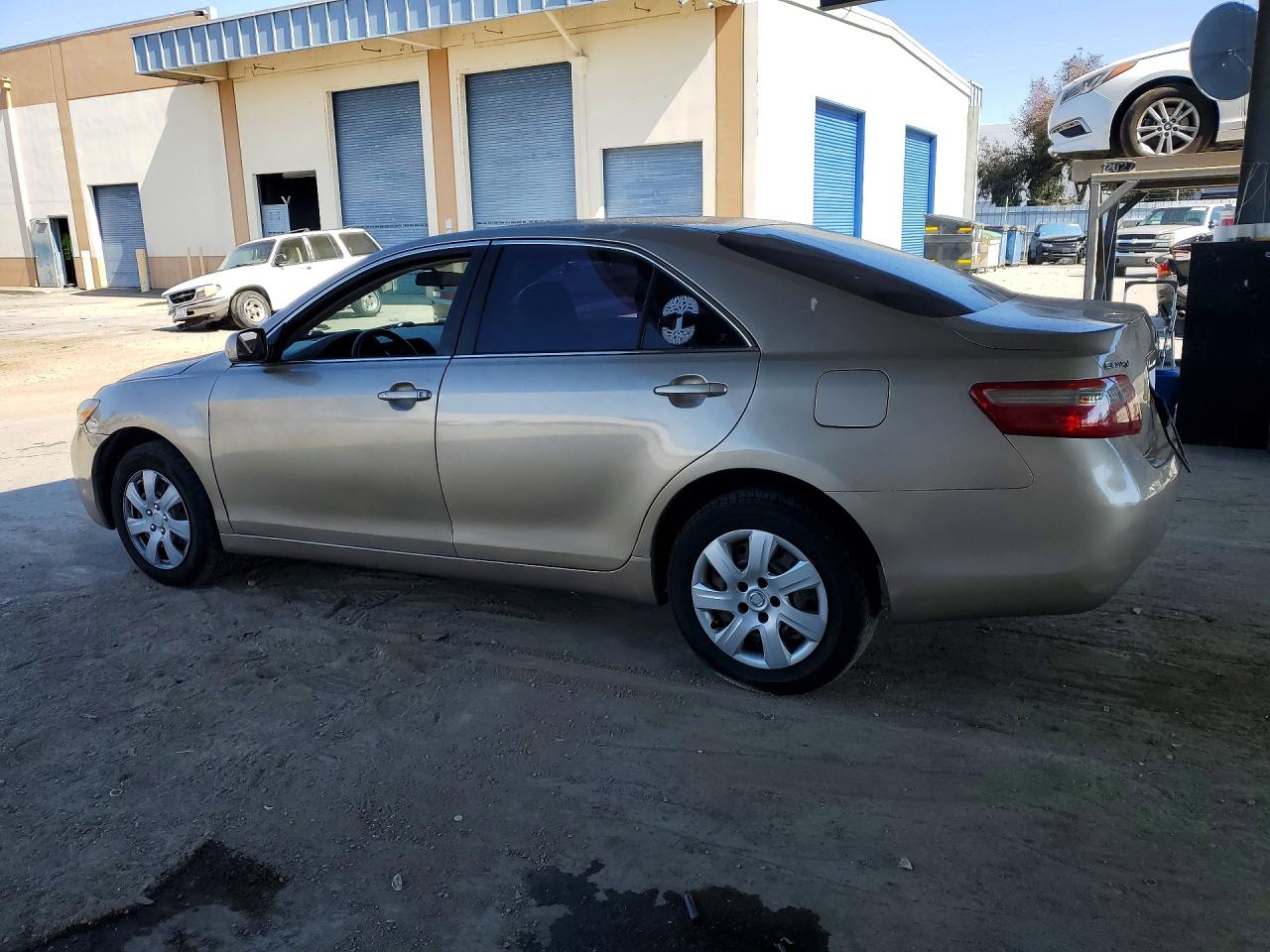 2009 Toyota Camry Le Tan vin: 4T4BE46K19R099851